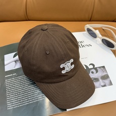 爆款CELINE(赛琳)官网代购版本。 原版1:1 定制! 简约字母明星同款最新棒球帽,时尚潮流,高端做 爆款CELINE(赛琳)官网代购版本。 原版1:1 定制! 简约字母明星同款最新棒球帽,时尚潮流,高端做