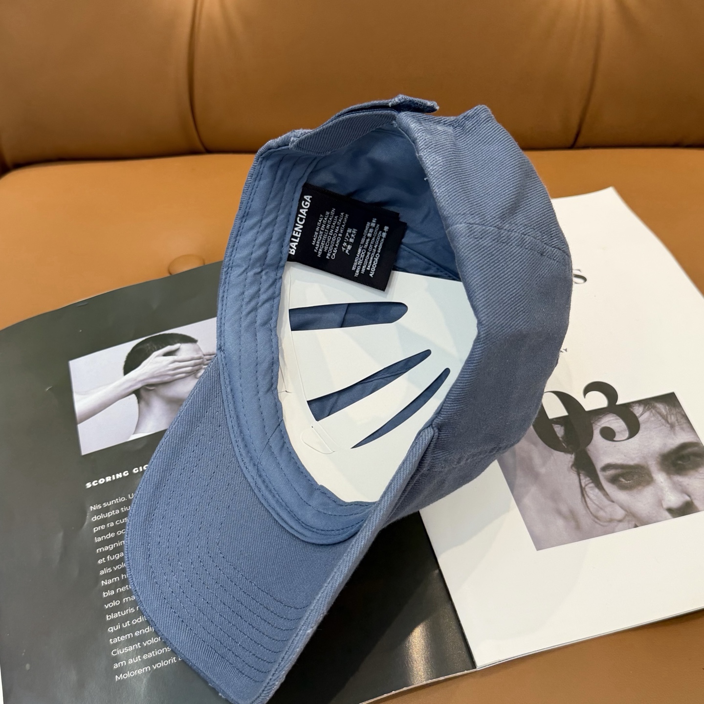 。BALENCIAGA巴黎世家新款刺绣logo棒球帽，很酷的色系，男女佩戴都有不同style，第一批抢先
