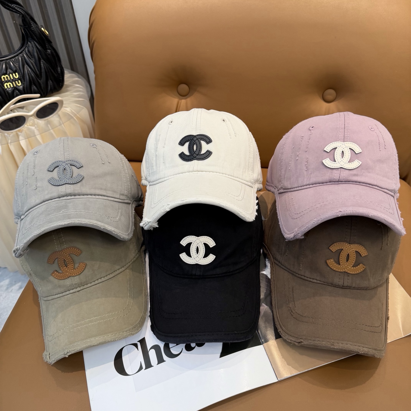 【CHANEL香奈儿】春夏新款简约小香logo棒球帽，新款出货，大牌款超好搭配，赶紧入手！