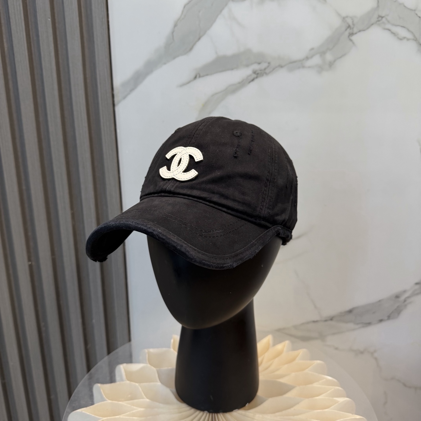 【CHANEL香奈儿】春夏新款简约小香logo棒球帽，新款出货，大牌款超好搭配，赶紧入手！