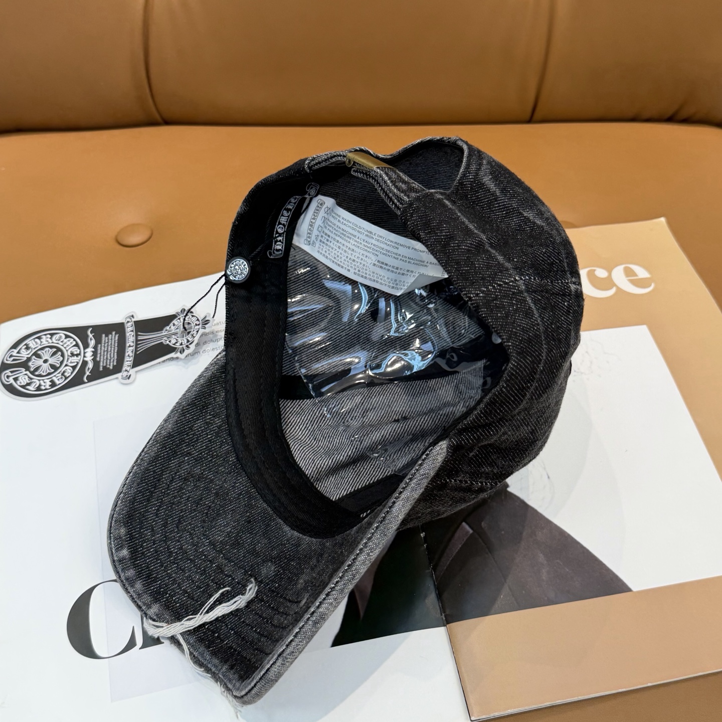 克罗心新款高品质洗水牛仔棒球帽，高端定制版！网红时尚博主同款！墙裂推荐！质量巨好！头围57cm