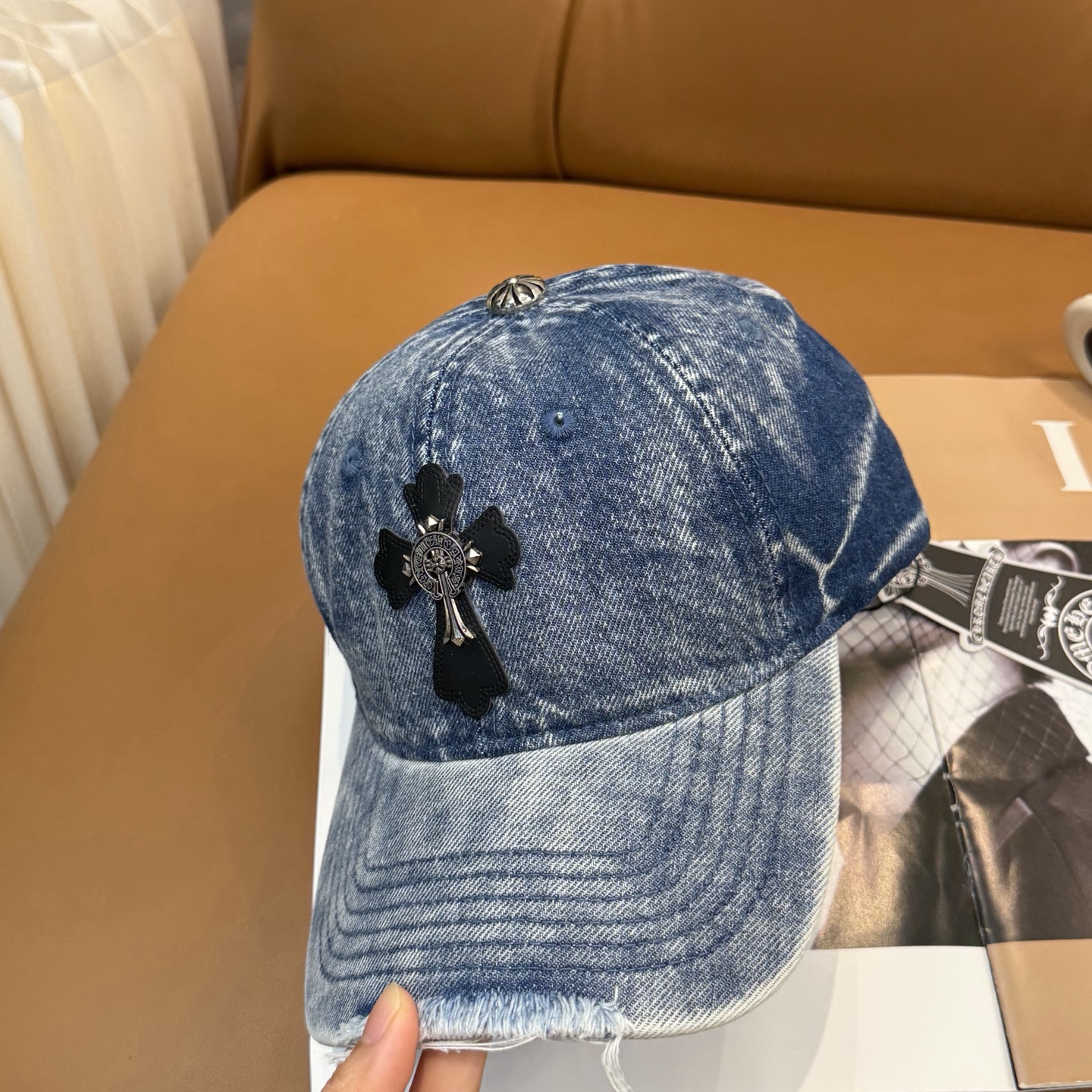 克罗心新款高品质洗水牛仔棒球帽，高端定制版！网红时尚博主同款！墙裂推荐！质量巨好！头围57cm