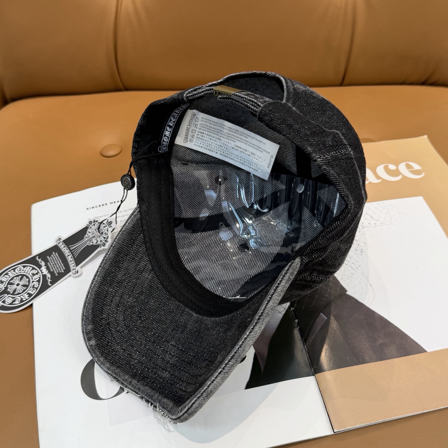 克罗心新款高品质洗水牛仔棒球帽，高端定制版！网红时尚博主同款！墙裂推荐！质量巨好！头围57cm