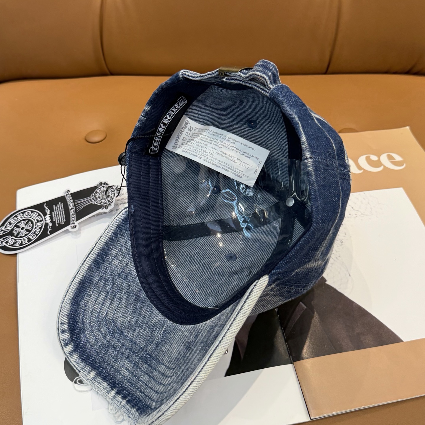 克罗心新款高品质洗水牛仔棒球帽，高端定制版！网红时尚博主同款！墙裂推荐！质量巨好！头围57cm