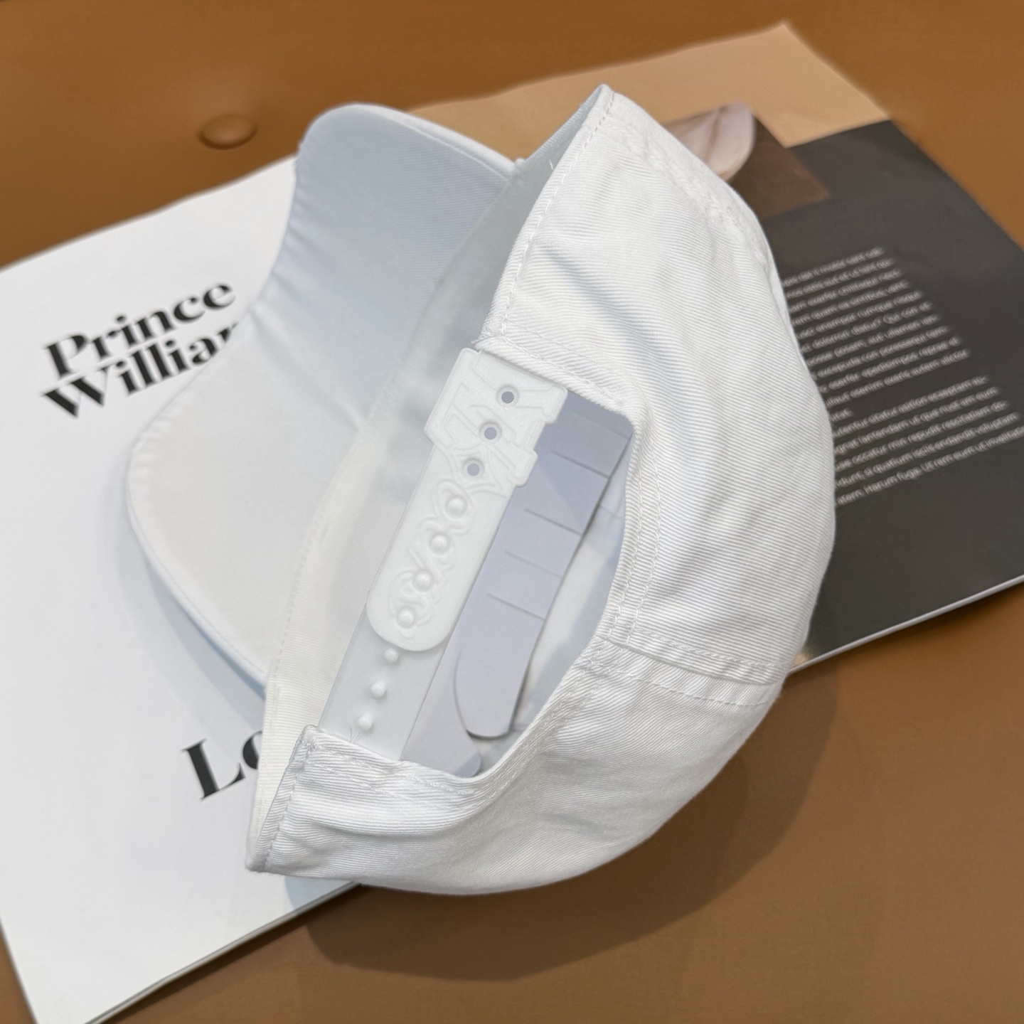 LV路易威登高版本专柜爆款刺绣棒球帽 重工打造♥️高端大气，百搭款🤗男女通用！