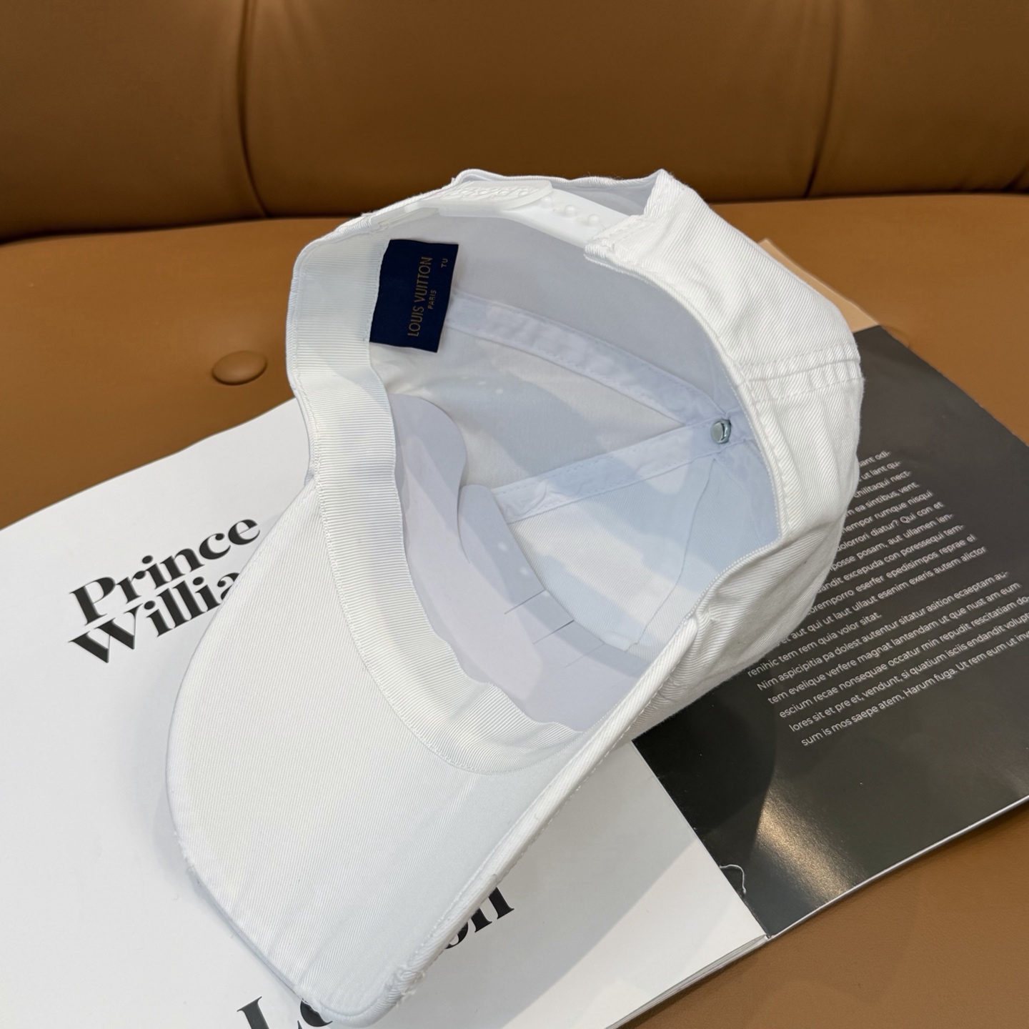 LV路易威登高版本专柜爆款刺绣棒球帽 重工打造♥️高端大气，百搭款🤗男女通用！