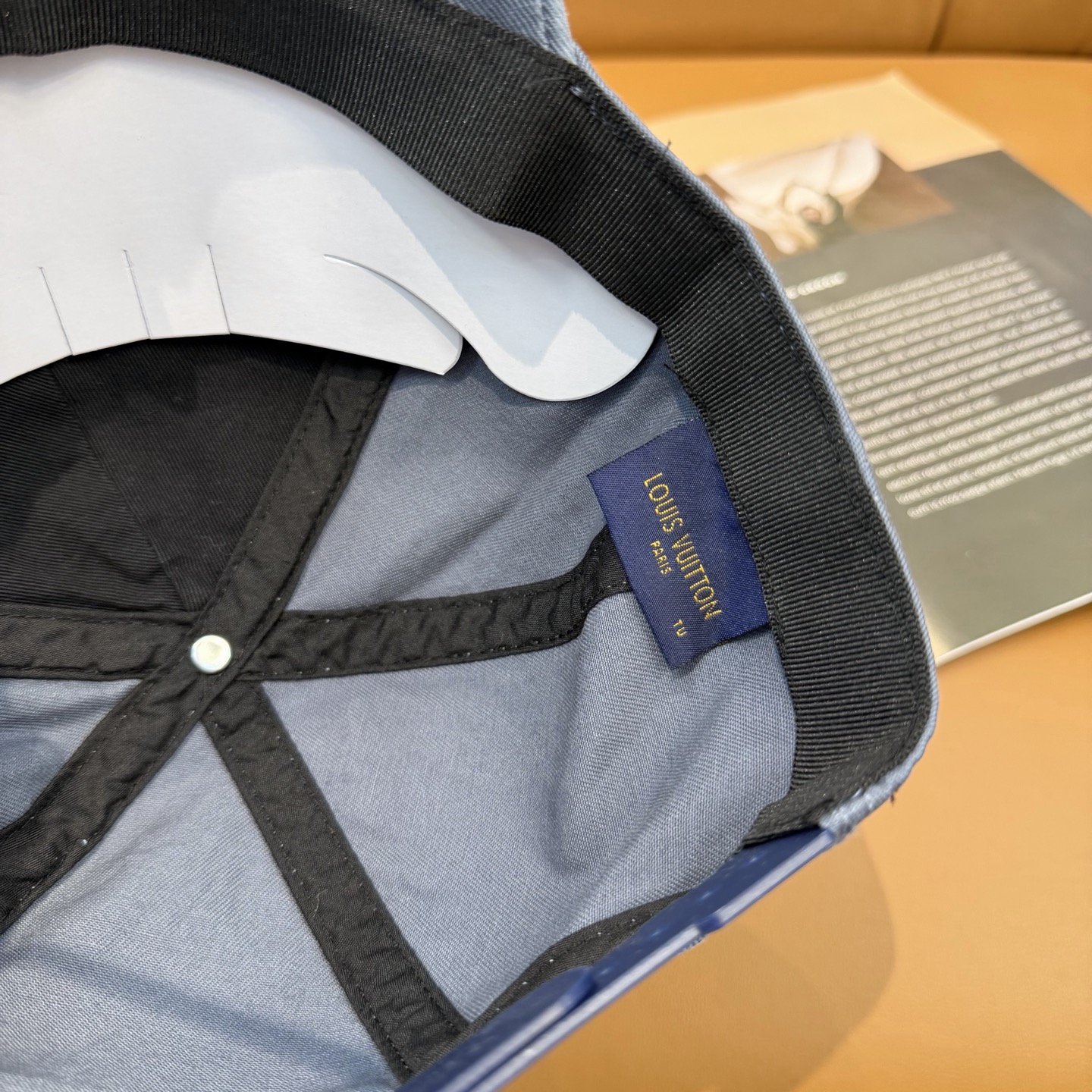 LV路易威登高版本专柜爆款刺绣棒球帽 重工打造♥️高端大气，百搭款🤗男女通用！