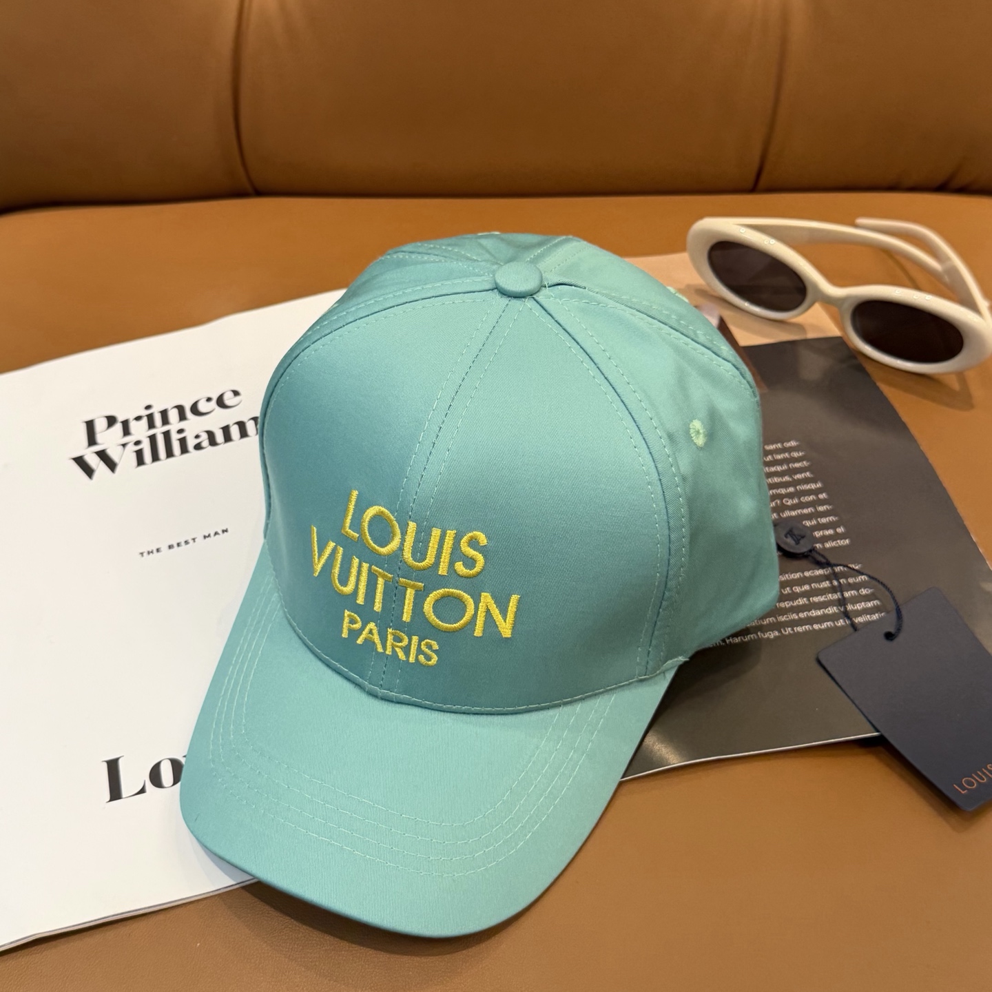 Louis Vuitton LV路易威登高版本刺绣 棒球帽 重工打造 高端 ，百搭款