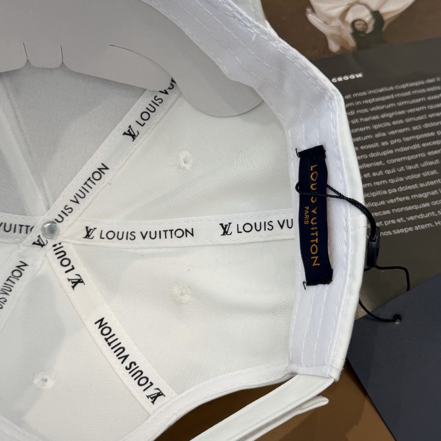 Louis Vuitton LV路易威登高版本刺绣 棒球帽 重工打造 高端 ，百搭款