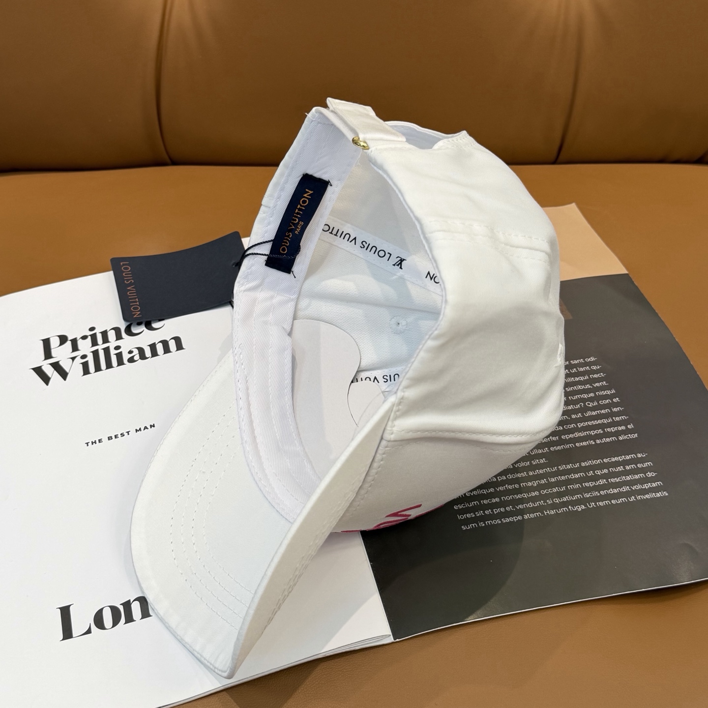 Louis Vuitton LV路易威登高版本刺绣 棒球帽 重工打造 高端 ，百搭款