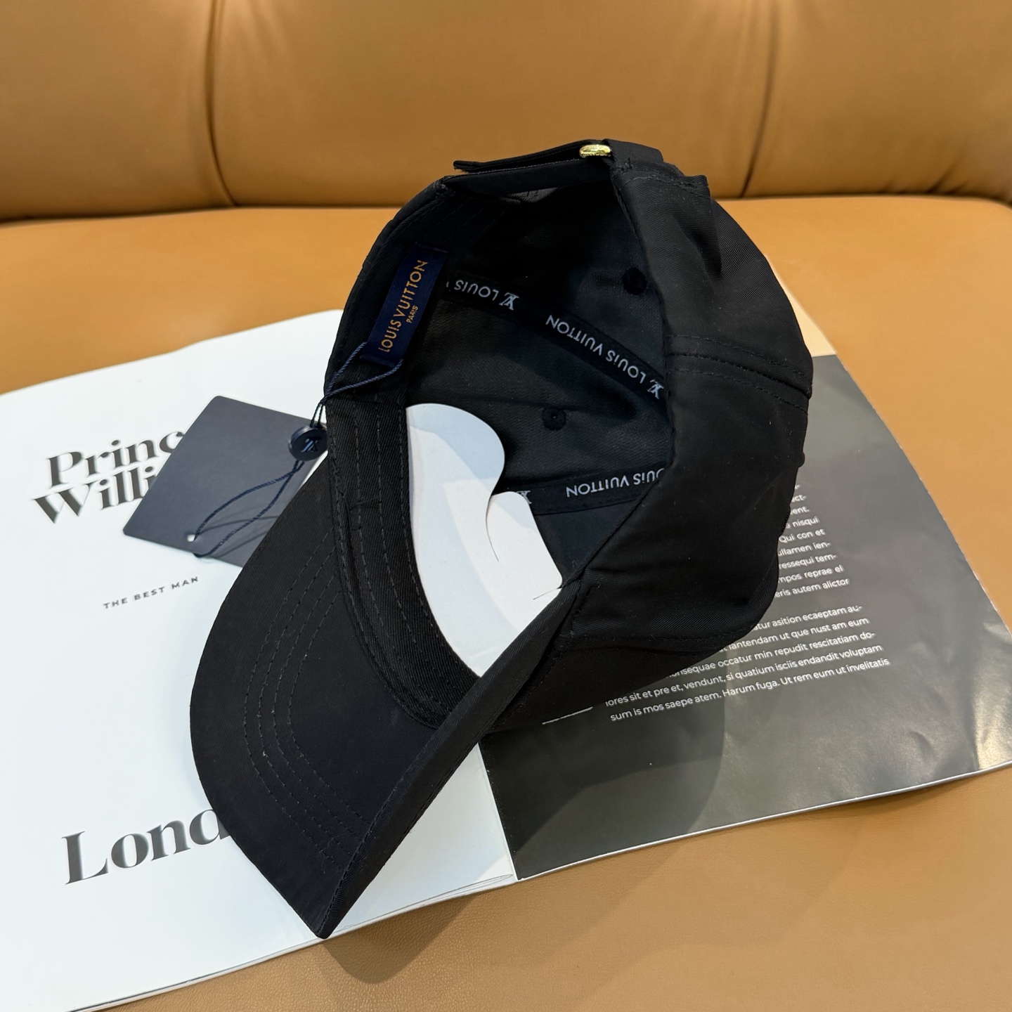 Louis Vuitton LV路易威登高版本刺绣 棒球帽 重工打造 高端 ，百搭款