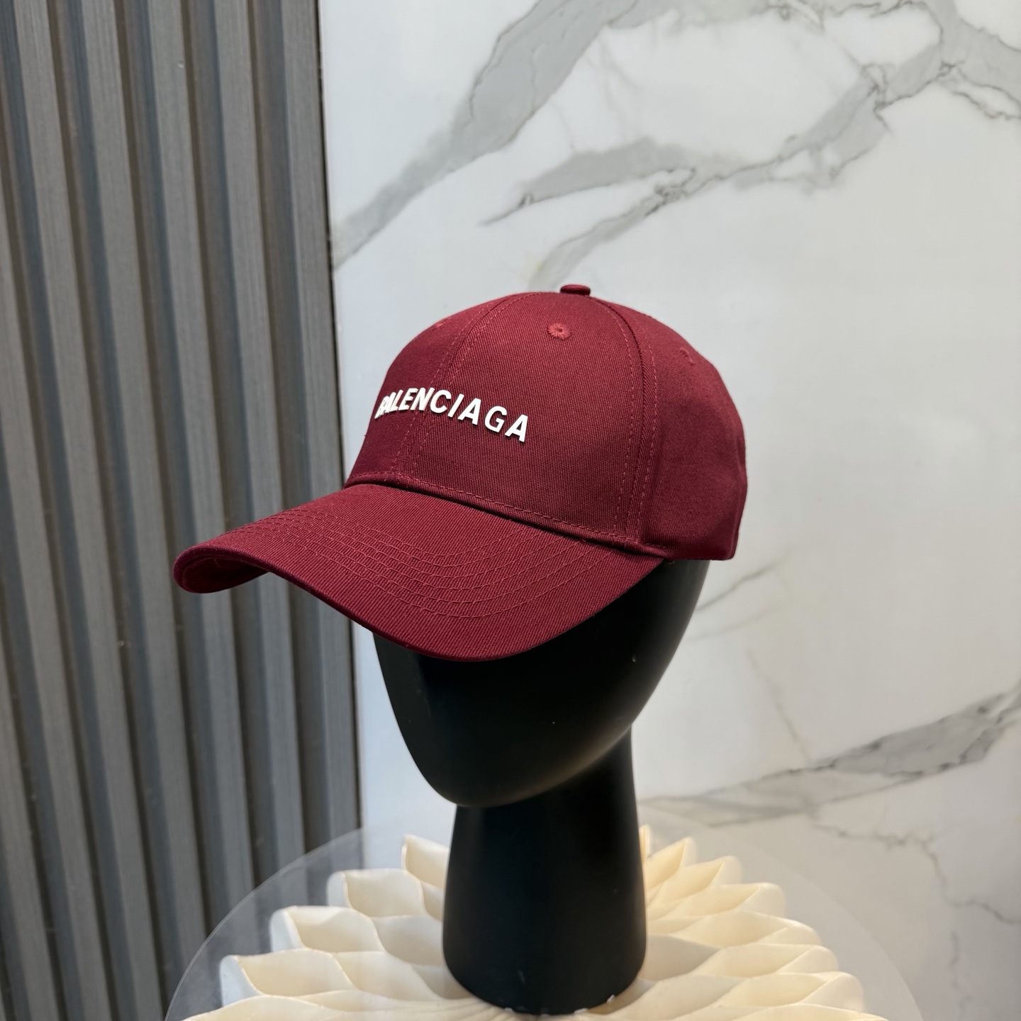 Balenciaga Balenciaga 新款巴黎世家 棒球帽我家对巴黎世家的工艺已经是炉火纯青了 必爆 BALENCIAGA巴黎世家新款纯棉棒球帽