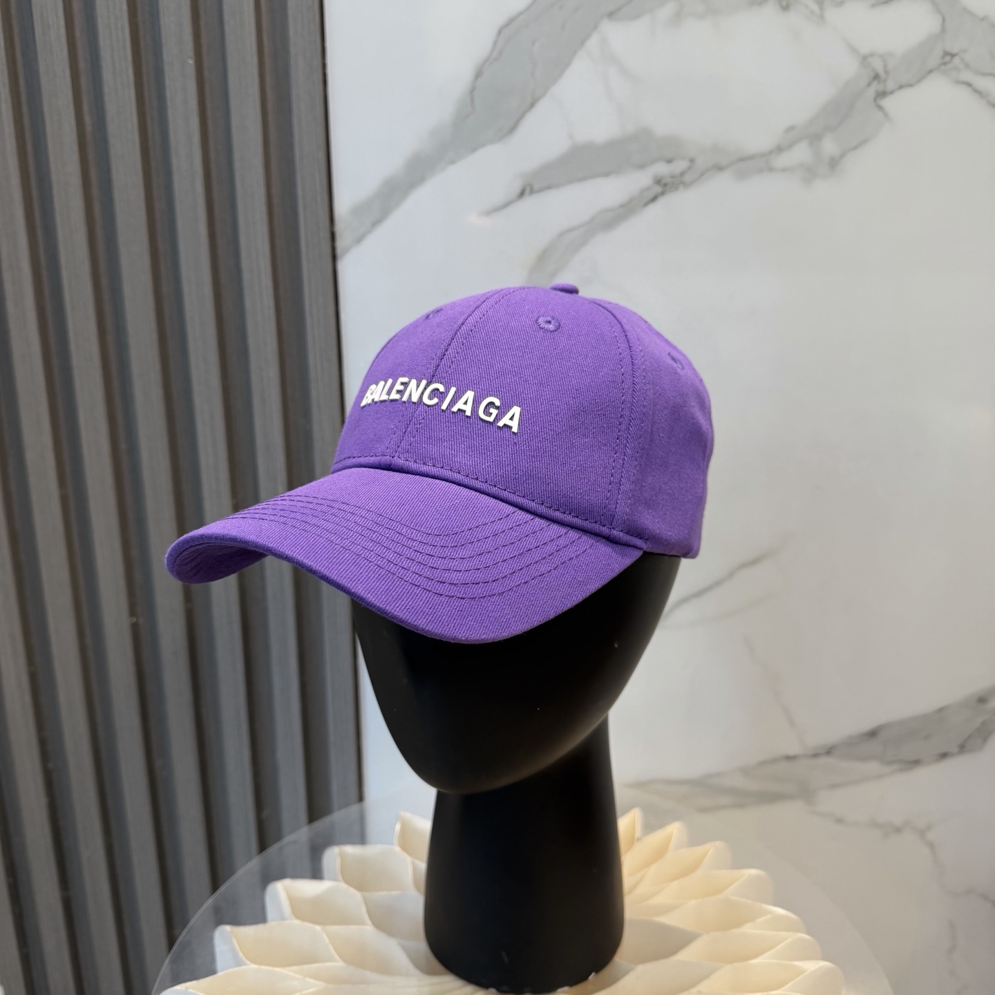 Balenciaga Balenciaga 新款巴黎世家 棒球帽我家对巴黎世家的工艺已经是炉火纯青了 必爆 BALENCIAGA巴黎世家新款纯棉棒球帽