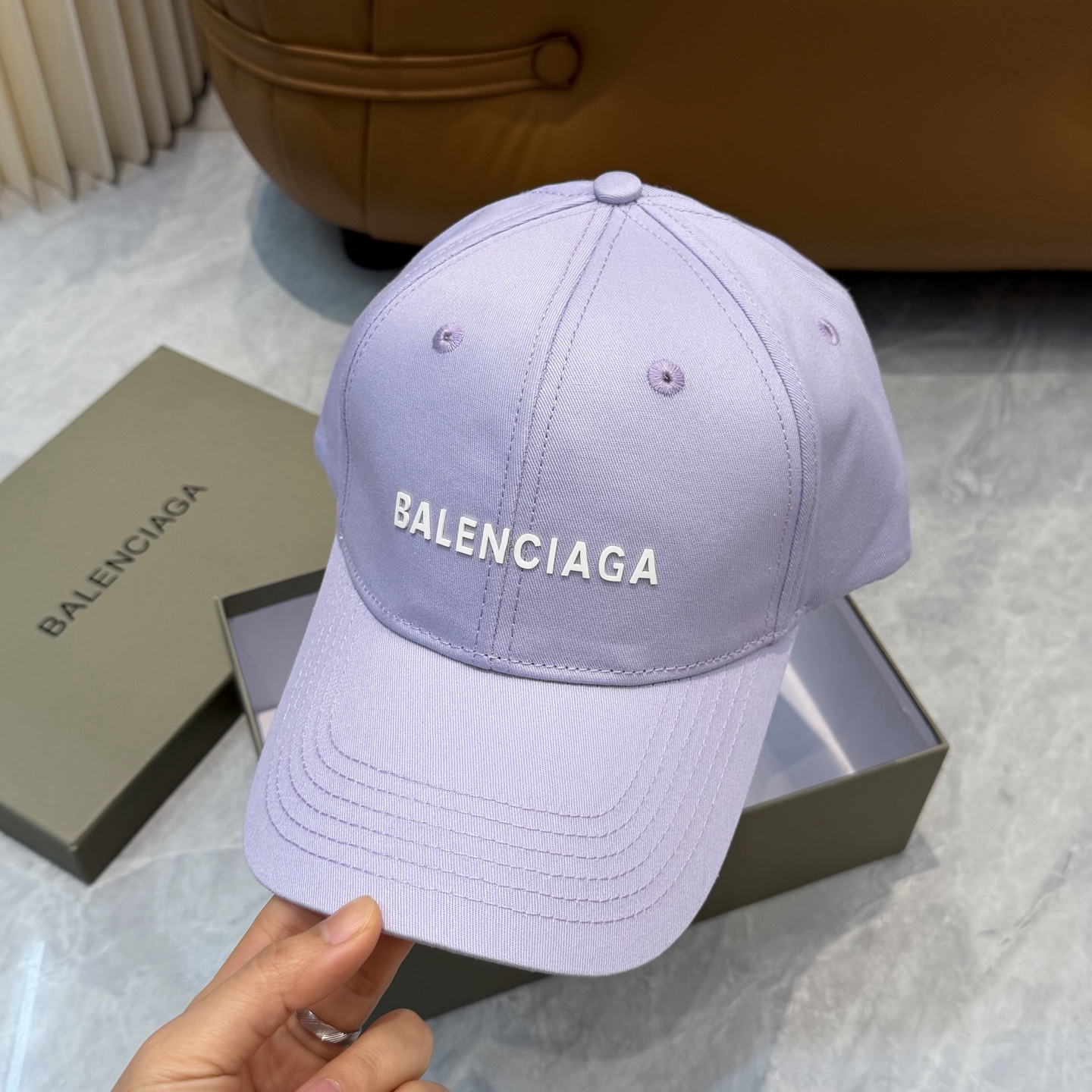 Balenciaga Balenciaga 新款巴黎世家 棒球帽我家对巴黎世家的工艺已经是炉火纯青了 必爆 BALENCIAGA巴黎世家新款纯棉棒球帽