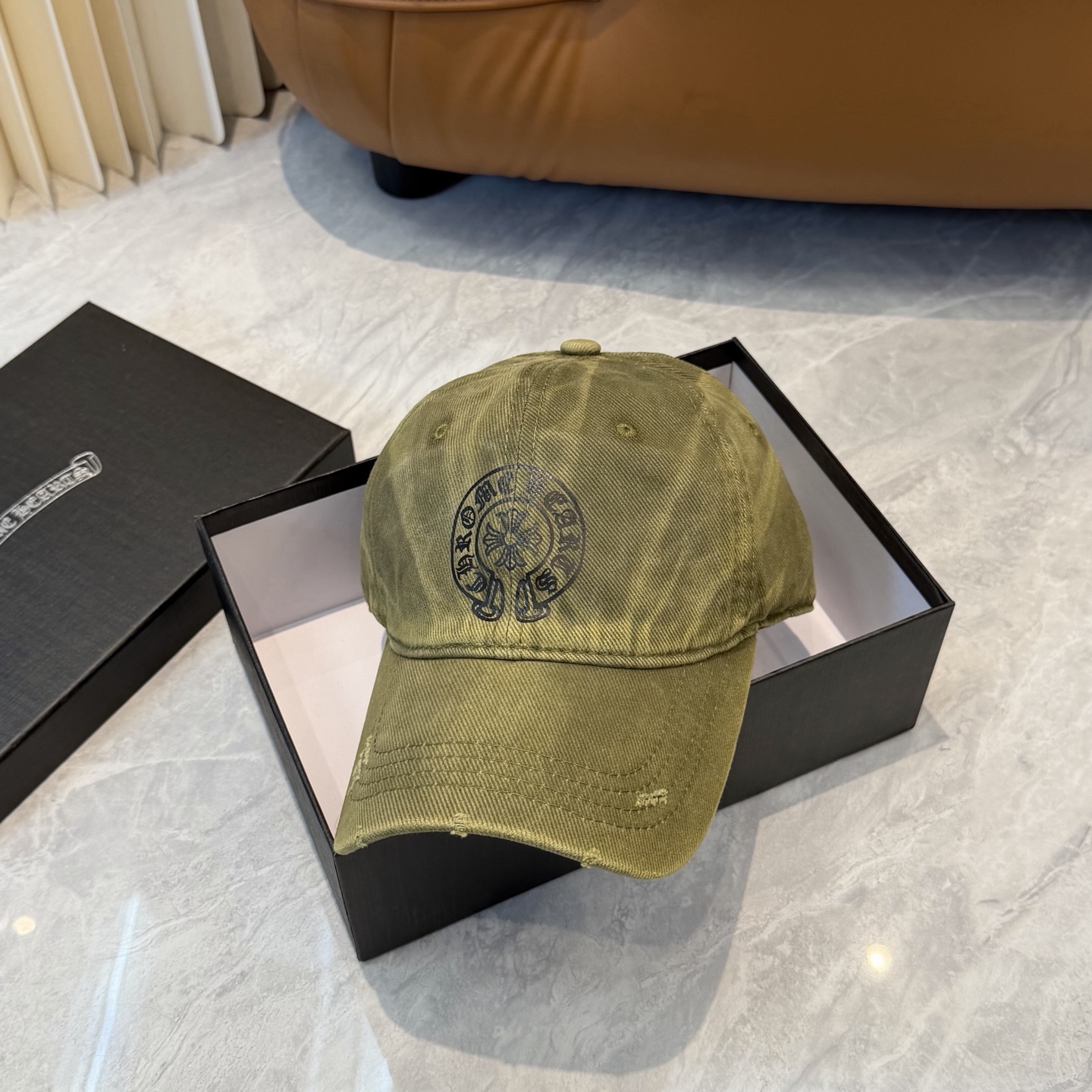 Chrome Hearts 克罗心 ，个性 logo，休闲带点酷酷的感觉，中性款