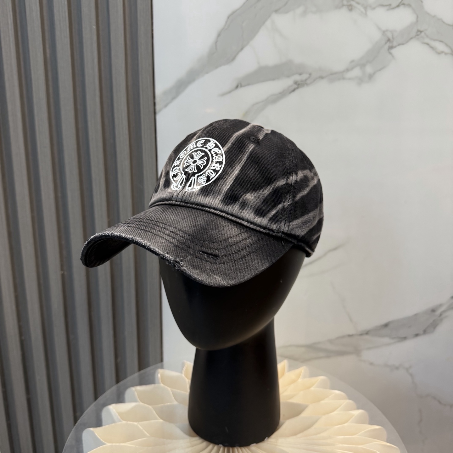 Chrome Hearts 克罗心 ，个性 logo，休闲带点酷酷的感觉，中性款