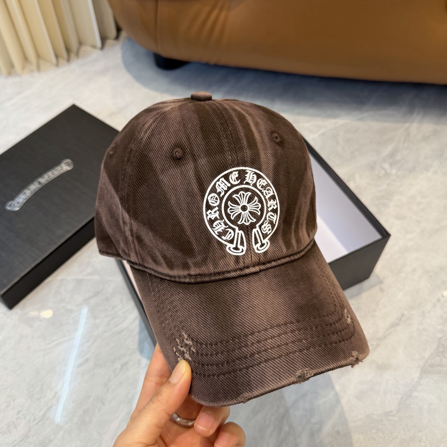 Chrome Hearts 克罗心 ，个性 logo，休闲带点酷酷的感觉，中性款