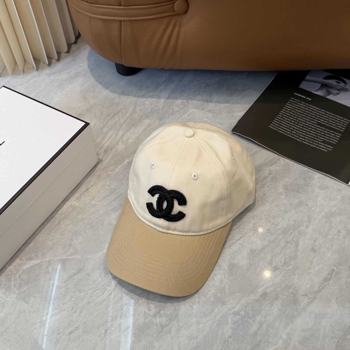 【CHANEL香奈儿】春夏新款简约小香logo棒球帽，新款出货，大牌款超好搭配，赶紧入手！