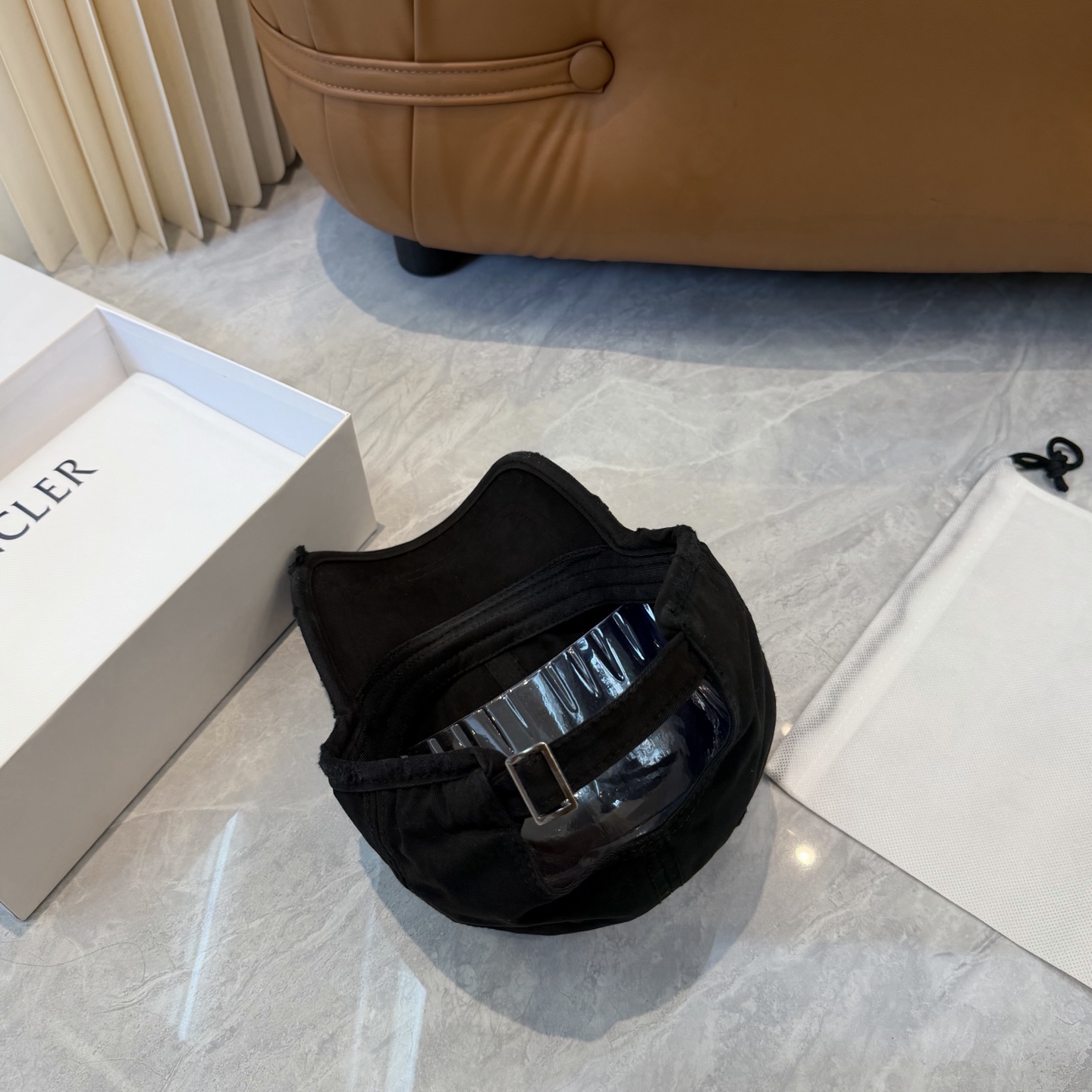 Moncler 蒙口Moncler，高品质透气性巨佳，四季佩戴款