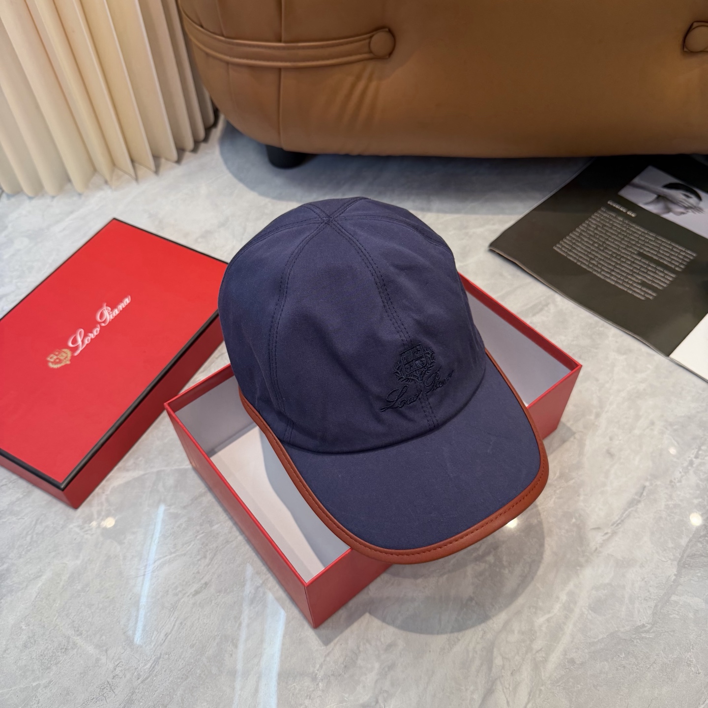 Loro Piana(诺悠翩雅) 专柜新款高版本棒球帽大牌同步，超好出货！颜色做的太特别了～闭眼入 全是