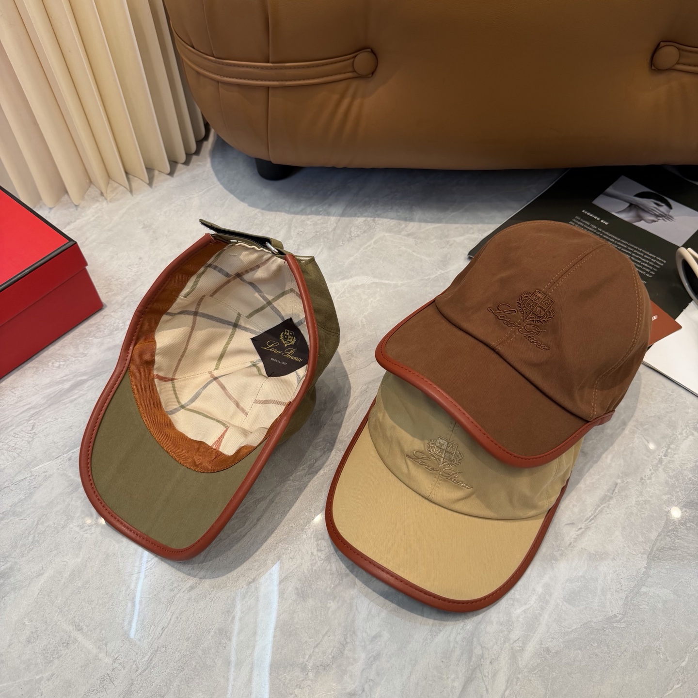 Loro Piana(诺悠翩雅) 专柜新款高版本棒球帽大牌同步，超好出货！颜色做的太特别了～闭眼入 全是