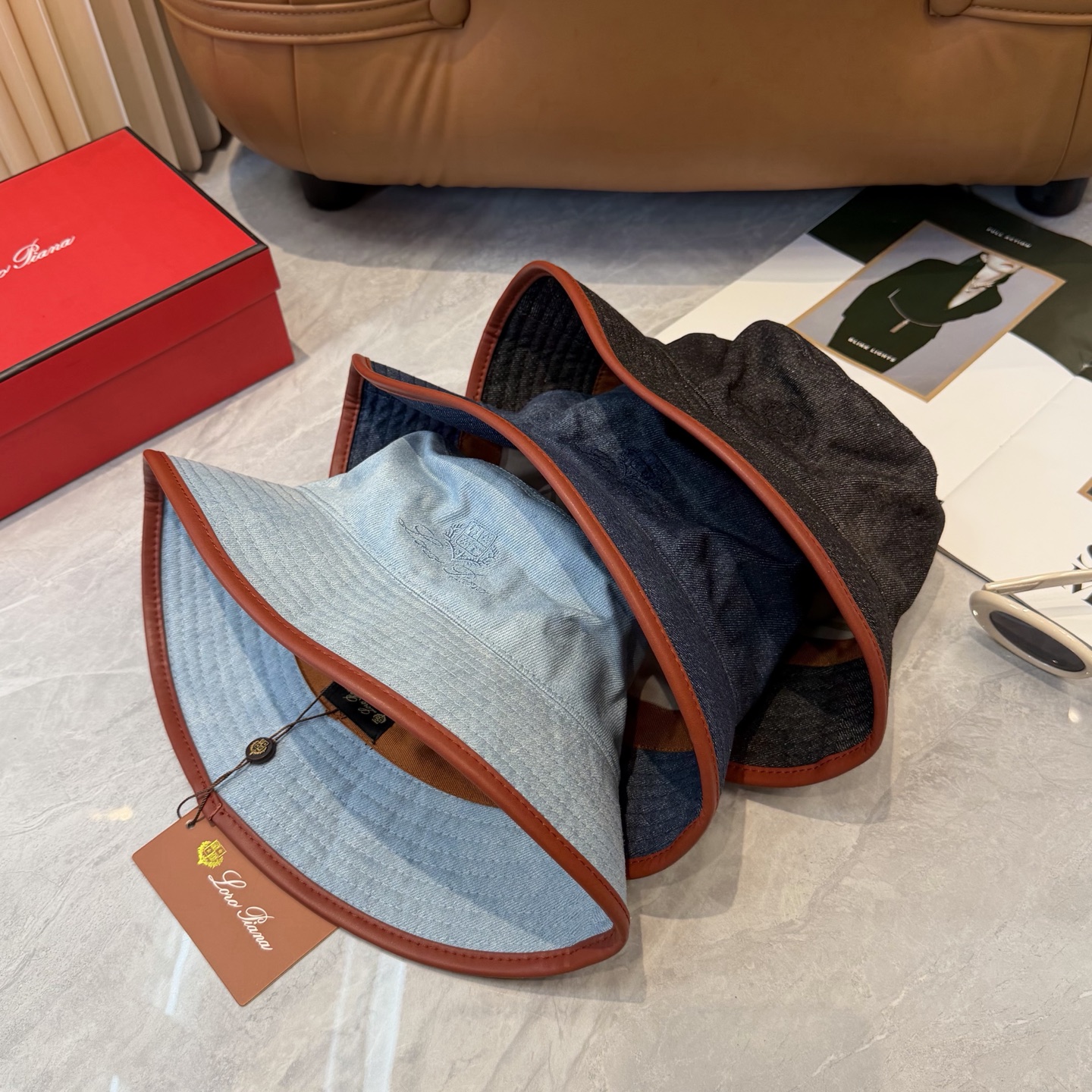 Loro Piana(诺悠翩雅) 专柜新款高版本渔夫帽大牌同步，超好出货！颜色做的太特别了～闭眼入 全是