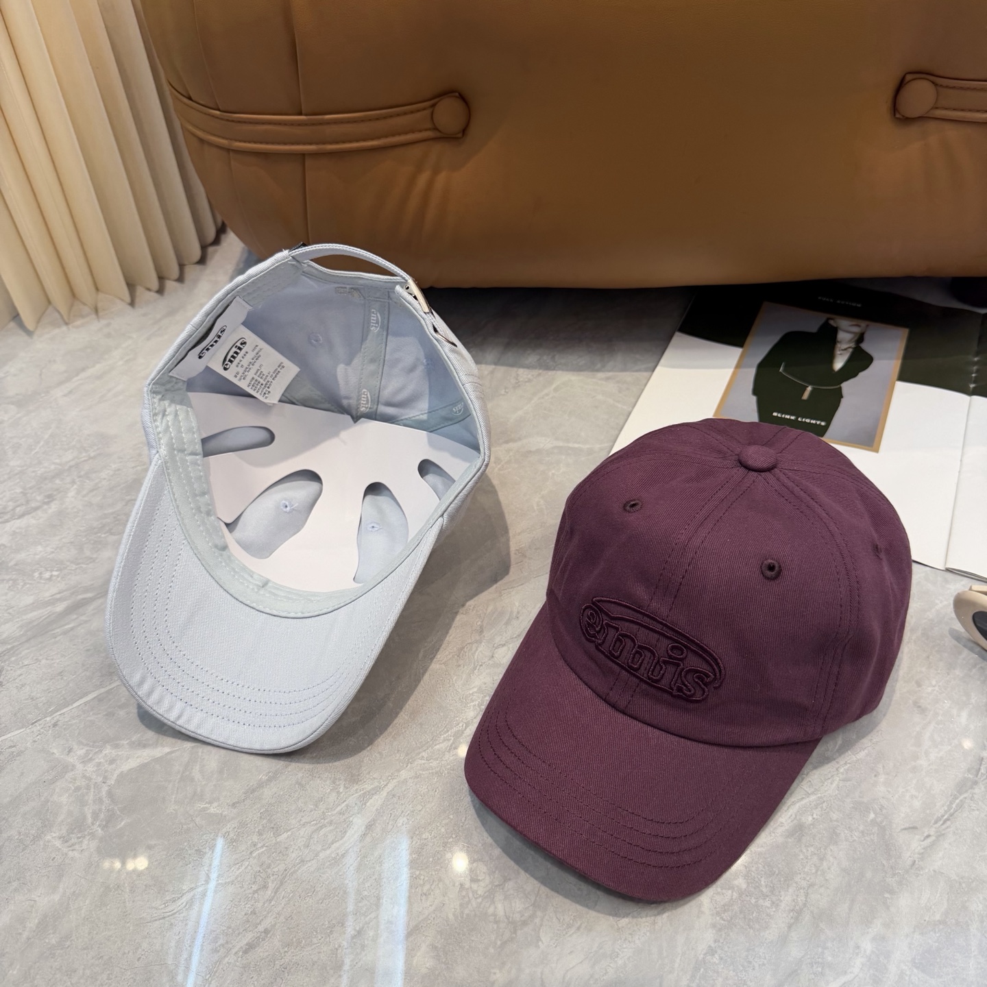 韩国潮牌emis 新款棒球帽，emis的帽子真的有种魔力 就是每一个都好看，完全不挑脸型的 每个都想买 