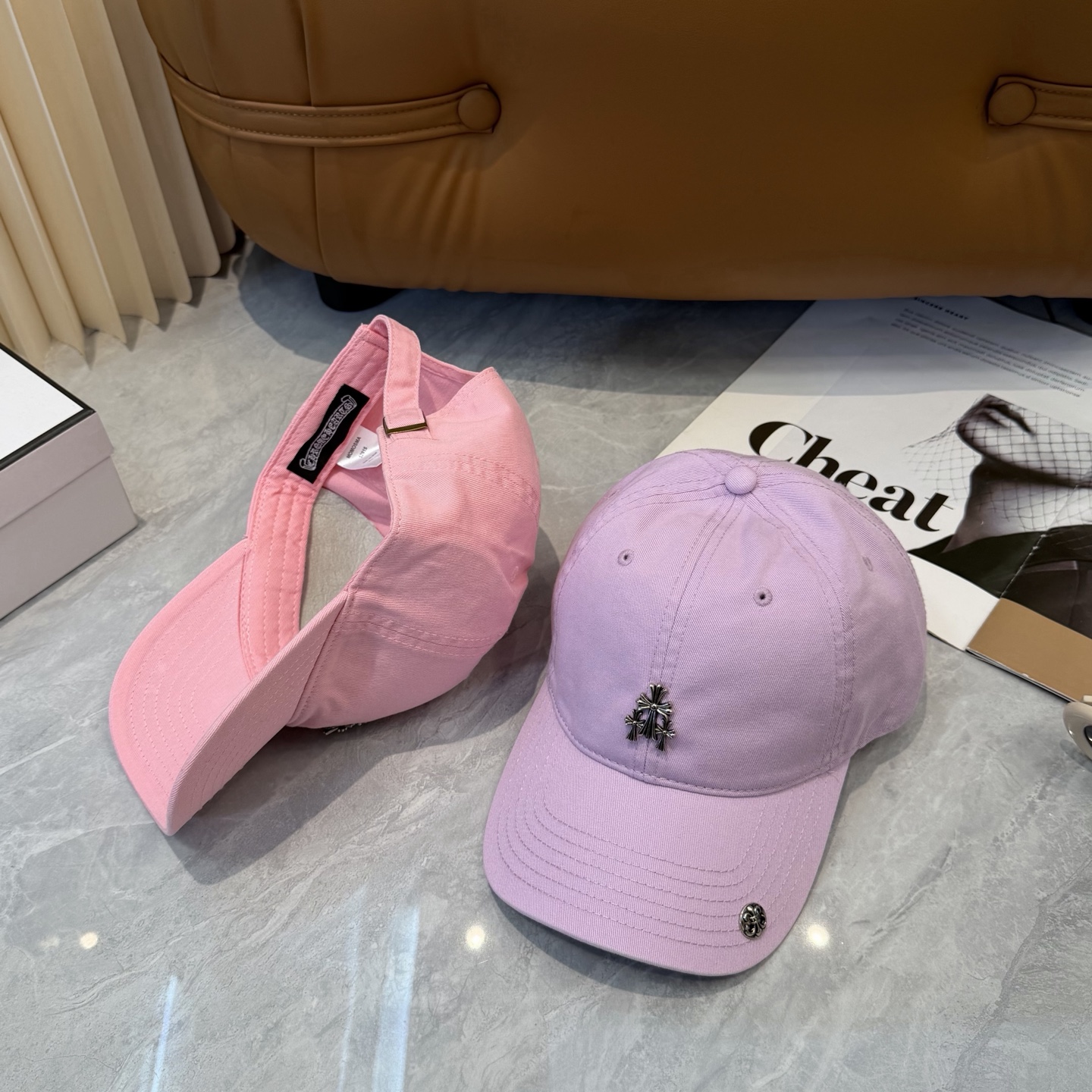 克罗心 🆕🆕新款棒球帽，个性时尚经典十字架标志，休闲带点酷酷的感觉，中性款男女同款！超好搭！头围:56-