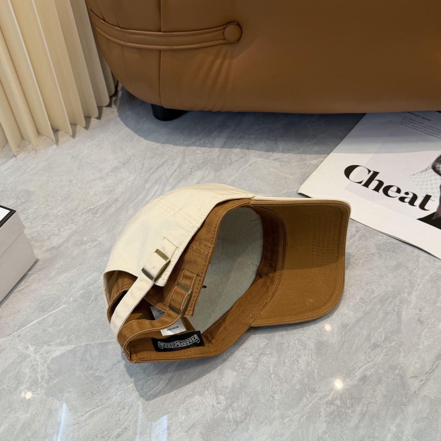 克罗心 🆕🆕新款棒球帽，个性时尚经典十字架标志，休闲带点酷酷的感觉，中性款男女同款！超好搭！头围:56-