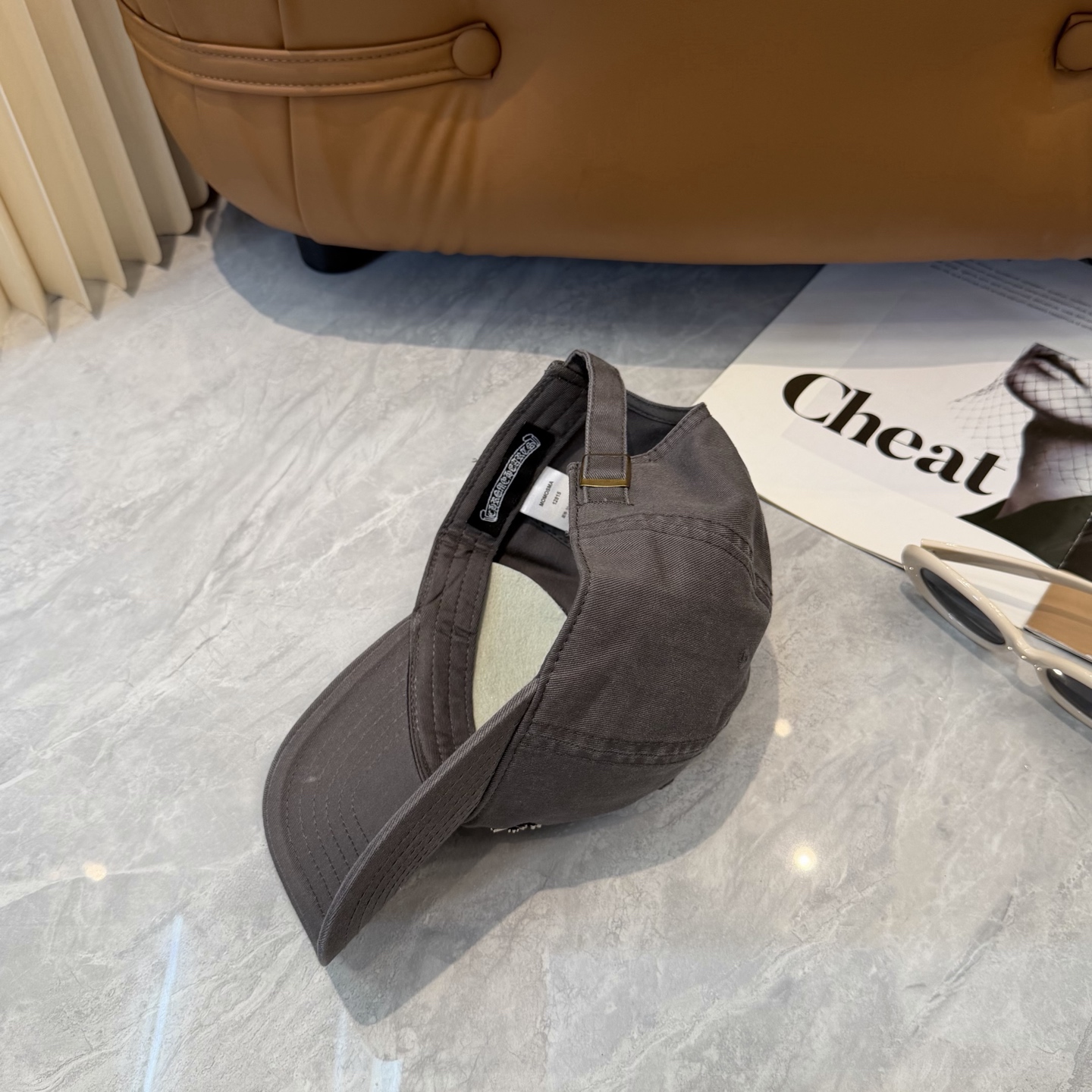 克罗心 🆕🆕新款棒球帽，个性时尚经典十字架标志，休闲带点酷酷的感觉，中性款男女同款！超好搭！头围:56-