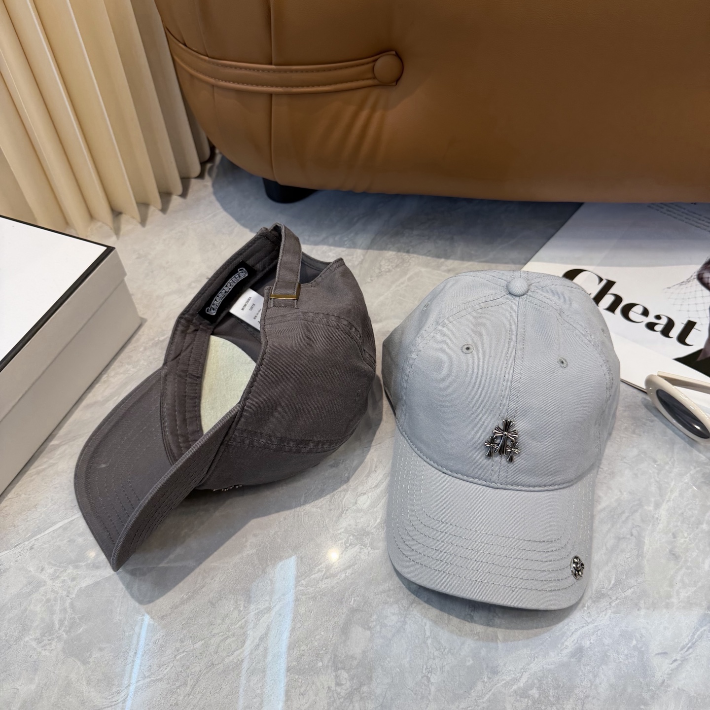 克罗心 🆕🆕新款棒球帽，个性时尚经典十字架标志，休闲带点酷酷的感觉，中性款男女同款！超好搭！头围:56-