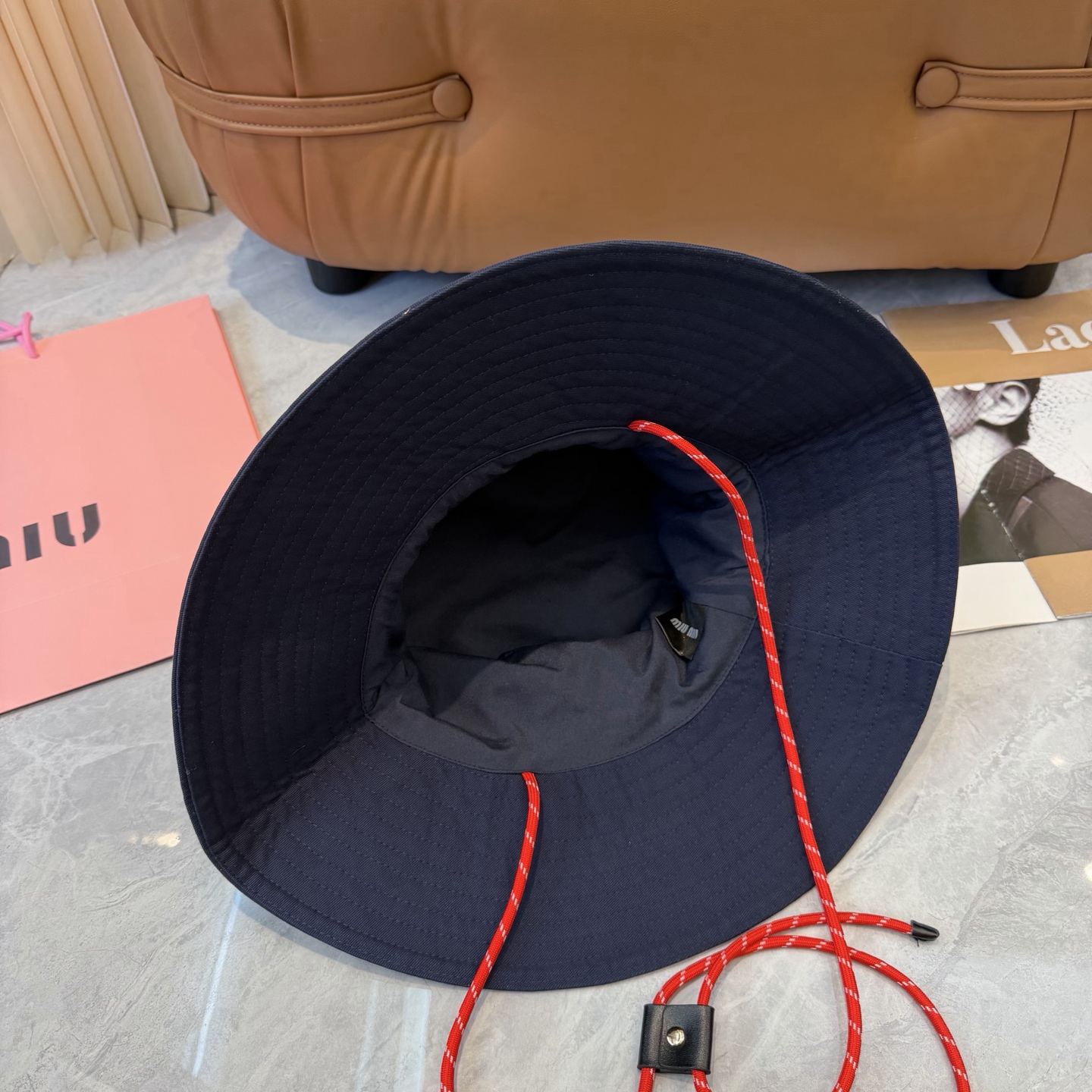 miumiu谬谬新款渔夫帽女春夏秋韩版日系网红盆帽遮脸遮脸显脸小渔夫帽