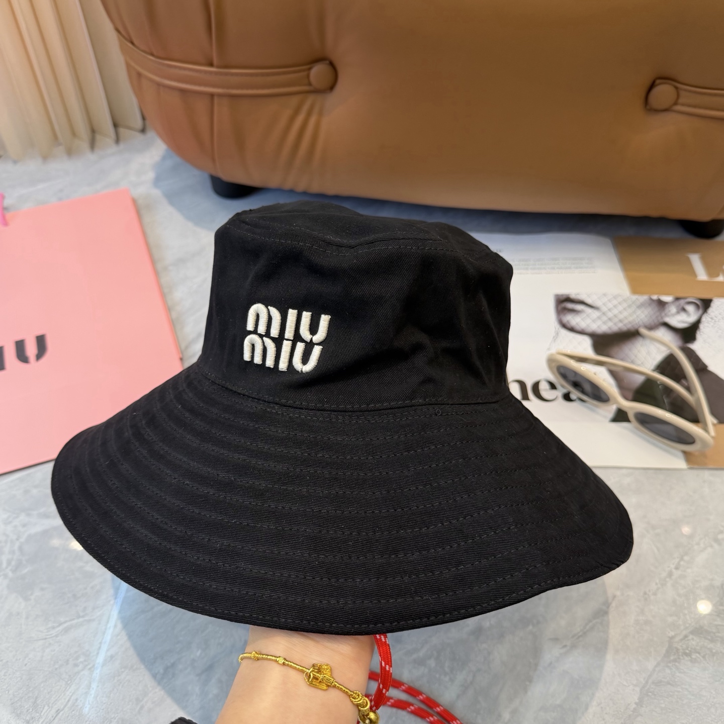 miumiu谬谬新款渔夫帽女春夏秋韩版日系网红盆帽遮脸遮脸显脸小渔夫帽