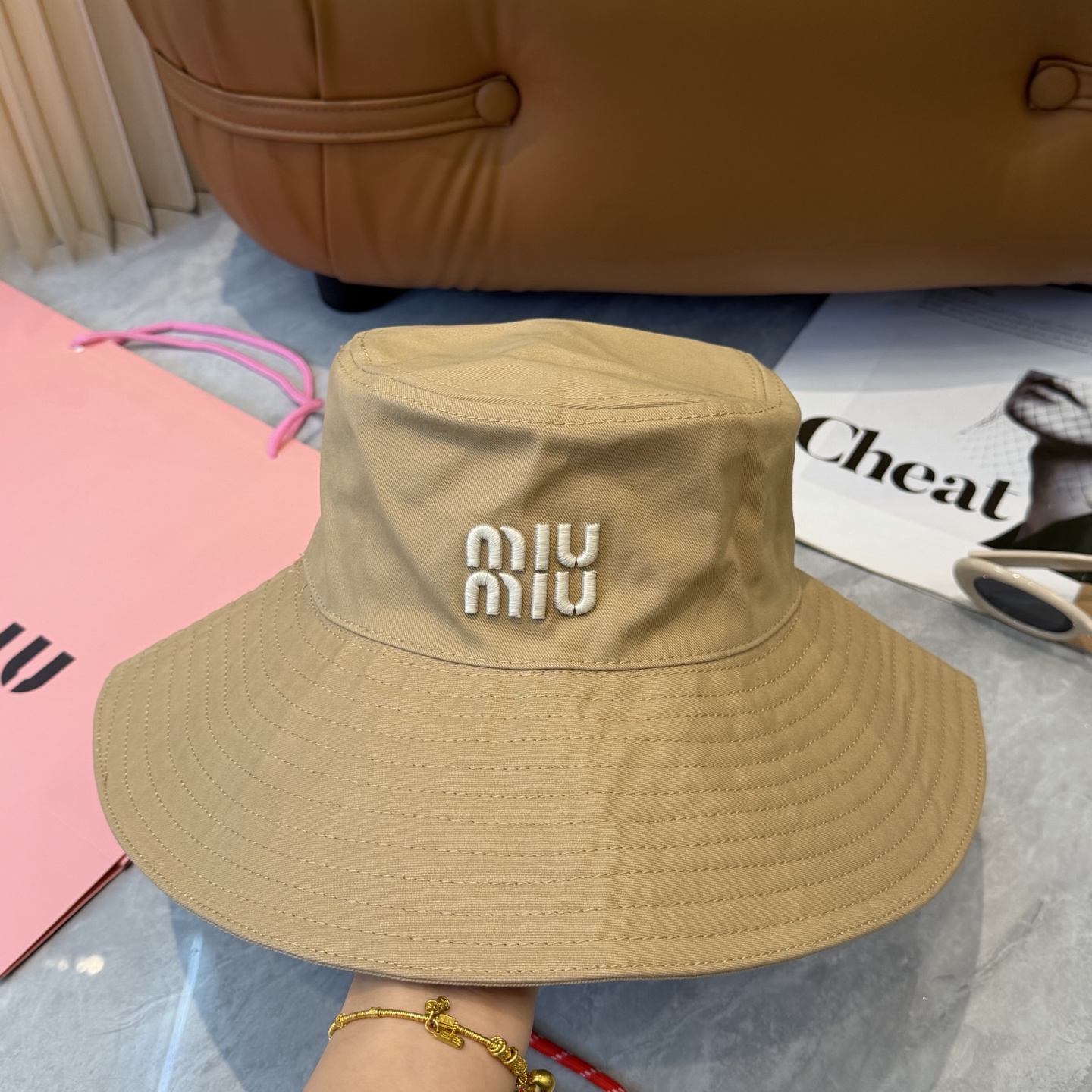 miumiu谬谬新款渔夫帽女春夏秋韩版日系网红盆帽遮脸遮脸显脸小渔夫帽