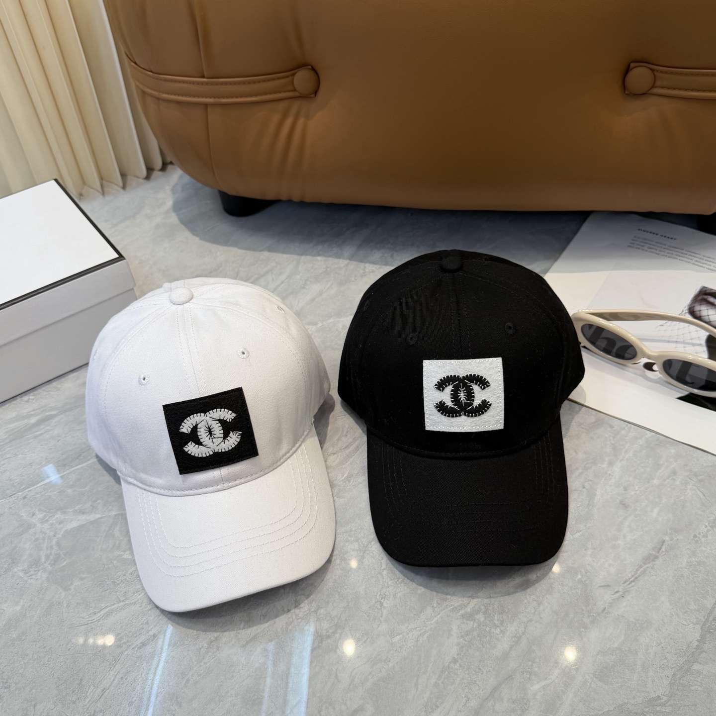 【CHANEL香奈儿】春夏新款简约小香logo棒球帽，新款出货，大牌款超好搭配，赶紧入手！