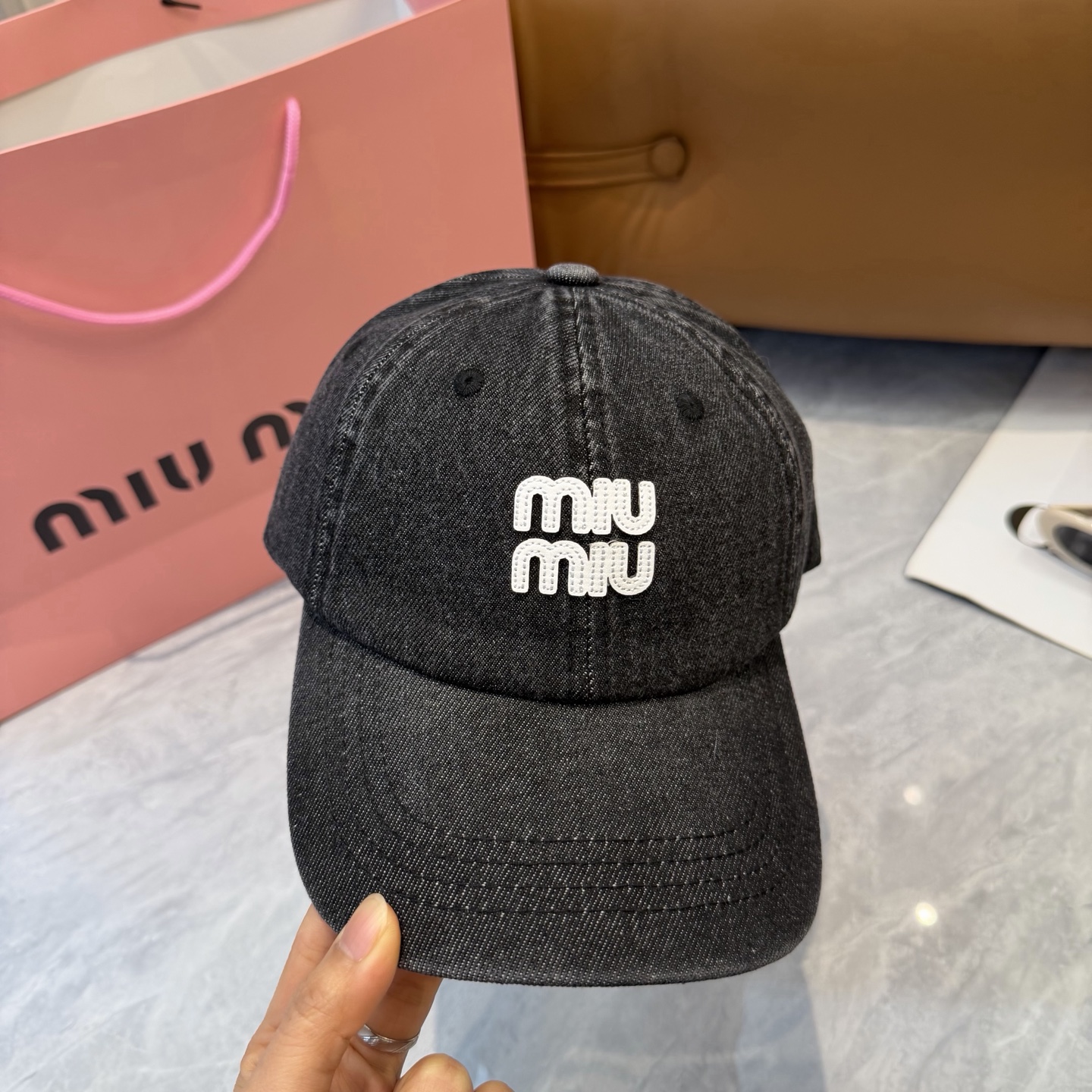 miumiu缪缪 新款洗水简约棒球帽当下爆热的色系-街头感十足！潮流百搭，小红书种草，毒药Get上你们的