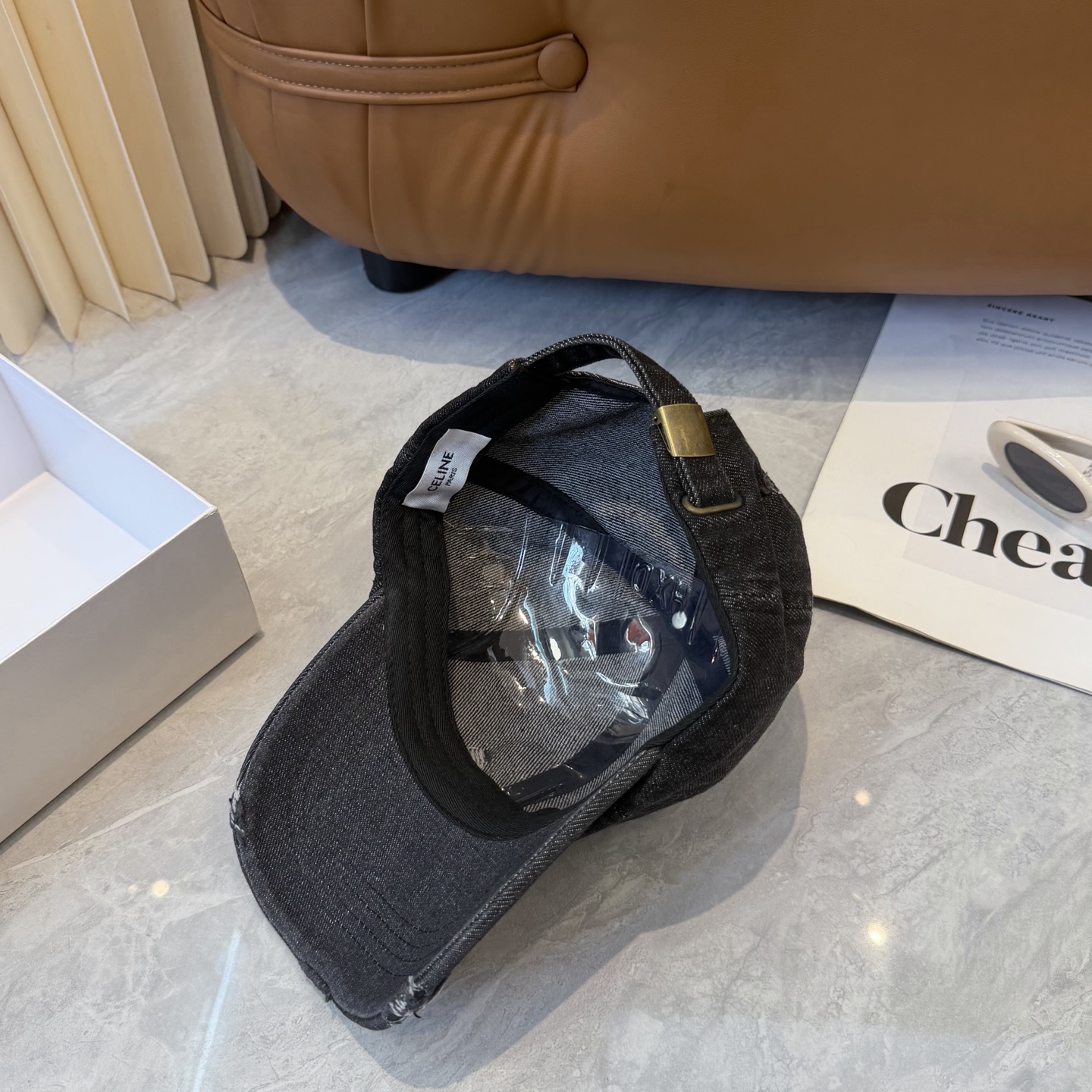 💛配防尘袋【CELINE赛琳】新款牛仔棒球帽🧢，出街必备超好搭配，赶紧入手！