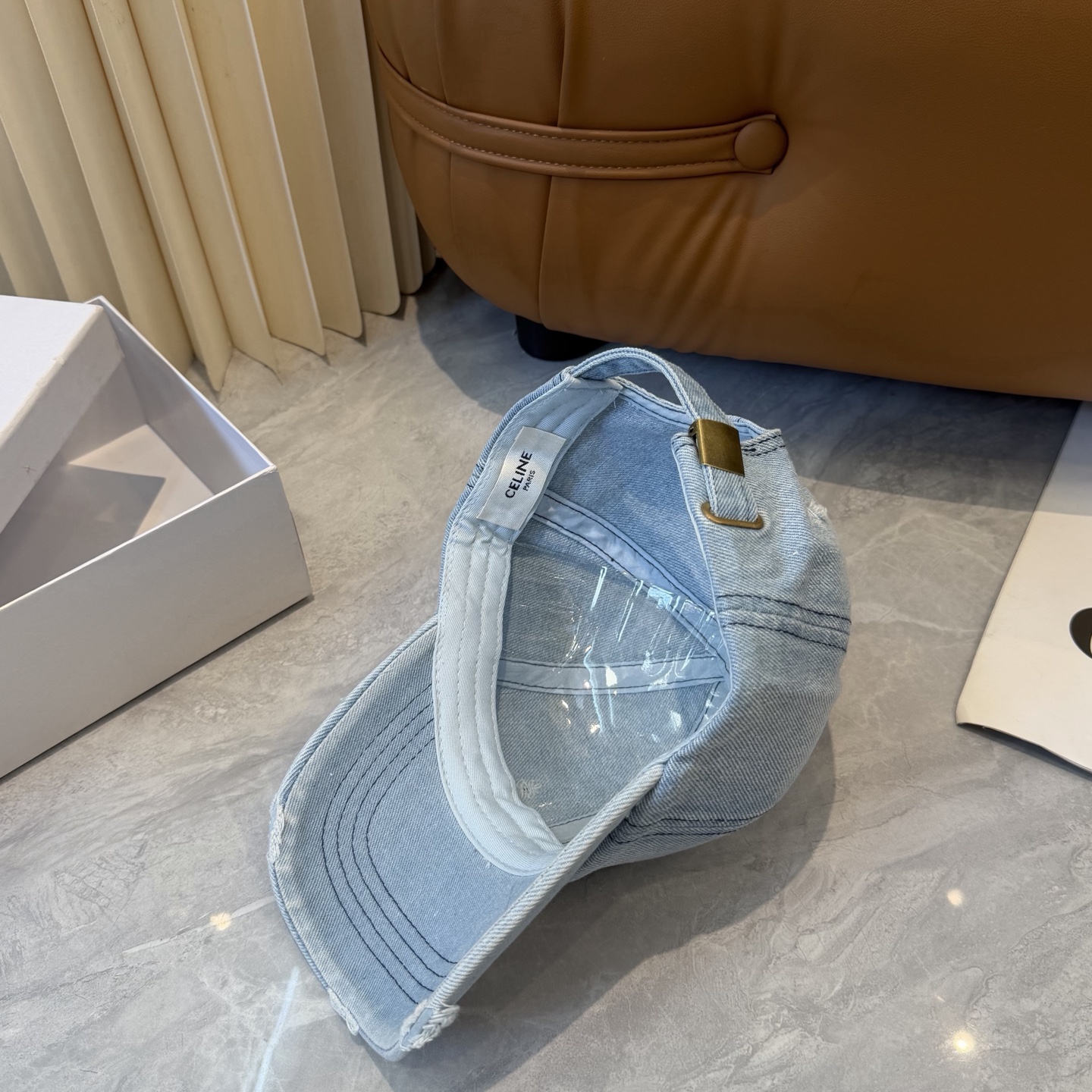 💛配防尘袋【CELINE赛琳】新款牛仔棒球帽🧢，出街必备超好搭配，赶紧入手！