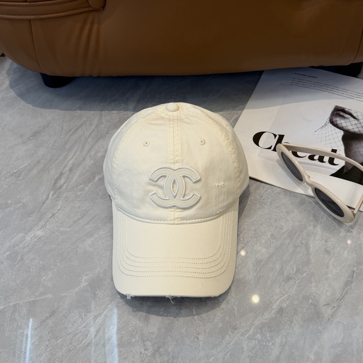 【CHANEL香奈儿】春夏新款简约小香logo棒球帽，新款出货，大牌款超好搭配，赶紧入手！
