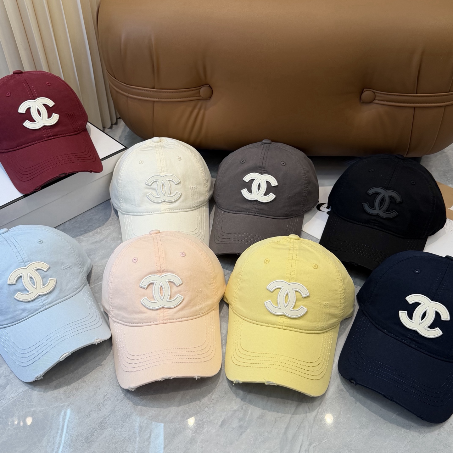 【CHANEL香奈儿】春夏新款简约小香logo棒球帽，新款出货，大牌款超好搭配，赶紧入手！