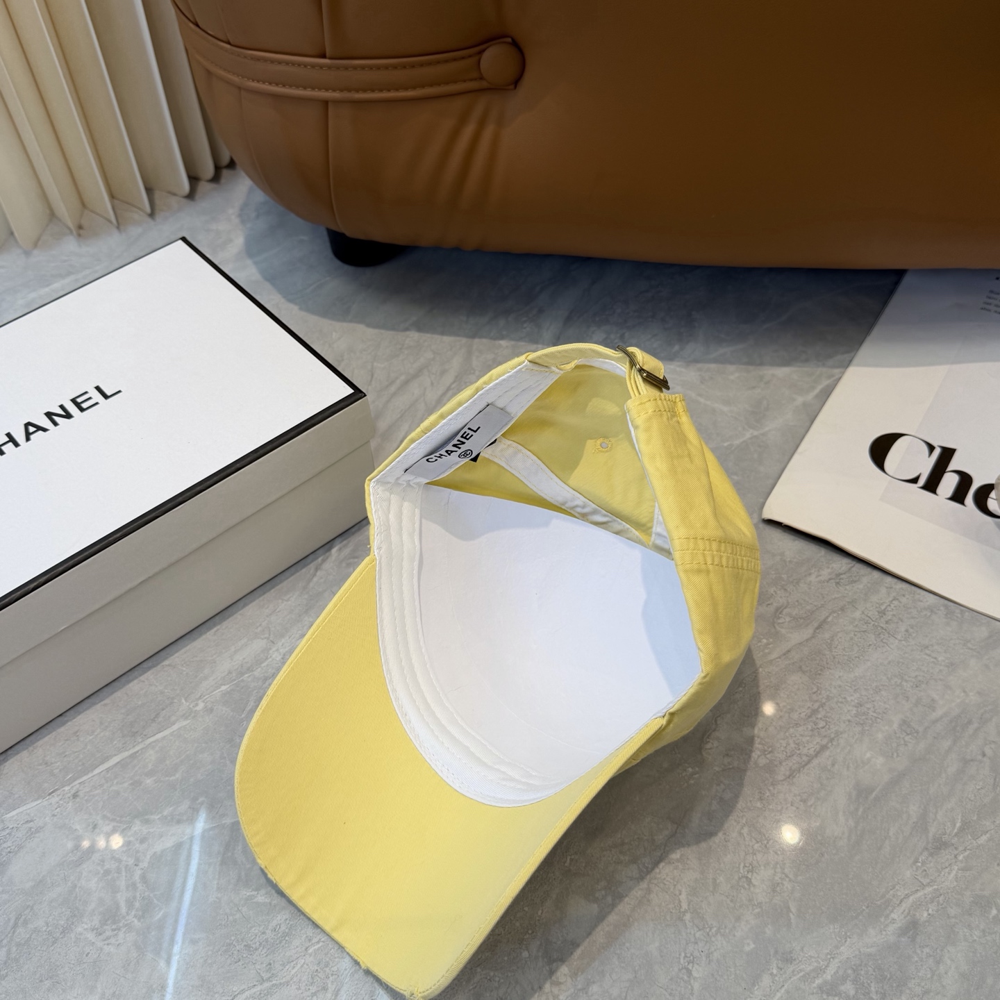 【CHANEL香奈儿】春夏新款简约小香logo棒球帽，新款出货，大牌款超好搭配，赶紧入手！