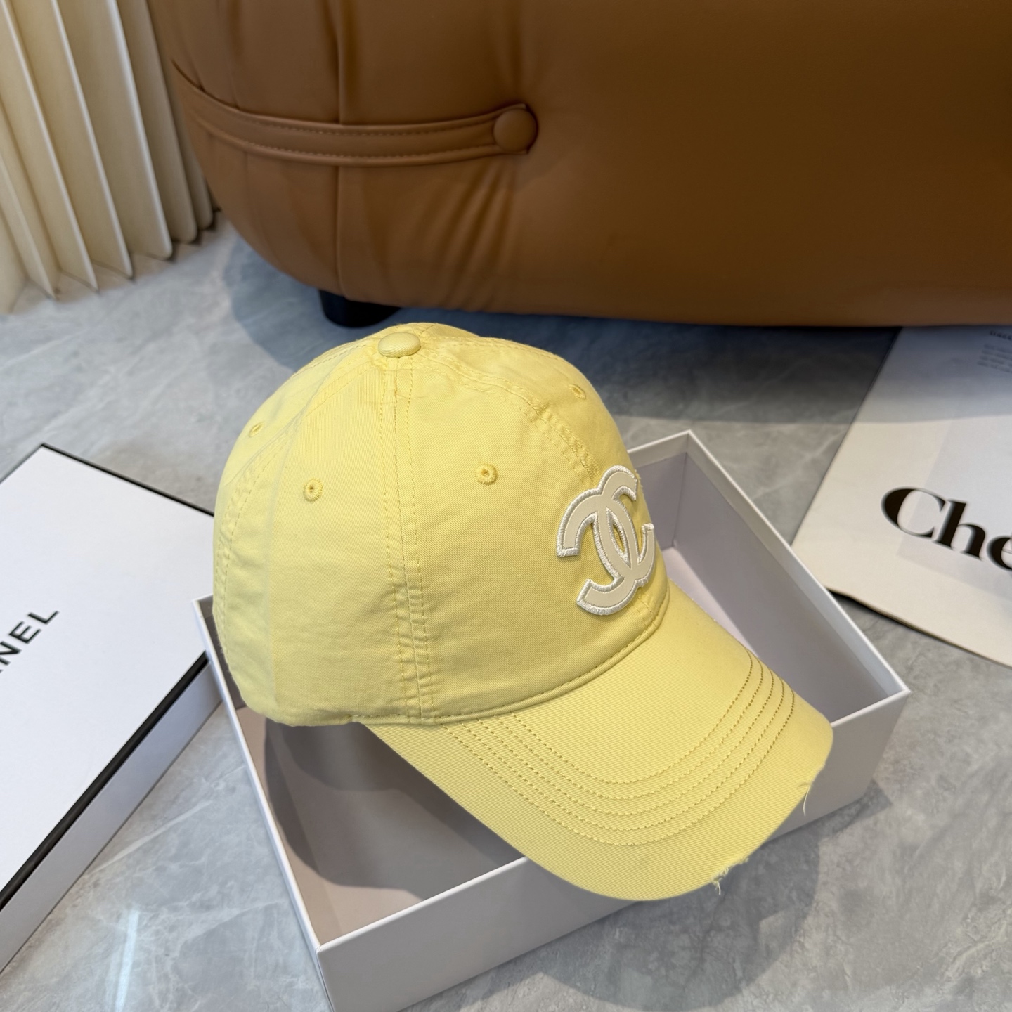 【CHANEL香奈儿】春夏新款简约小香logo棒球帽，新款出货，大牌款超好搭配，赶紧入手！