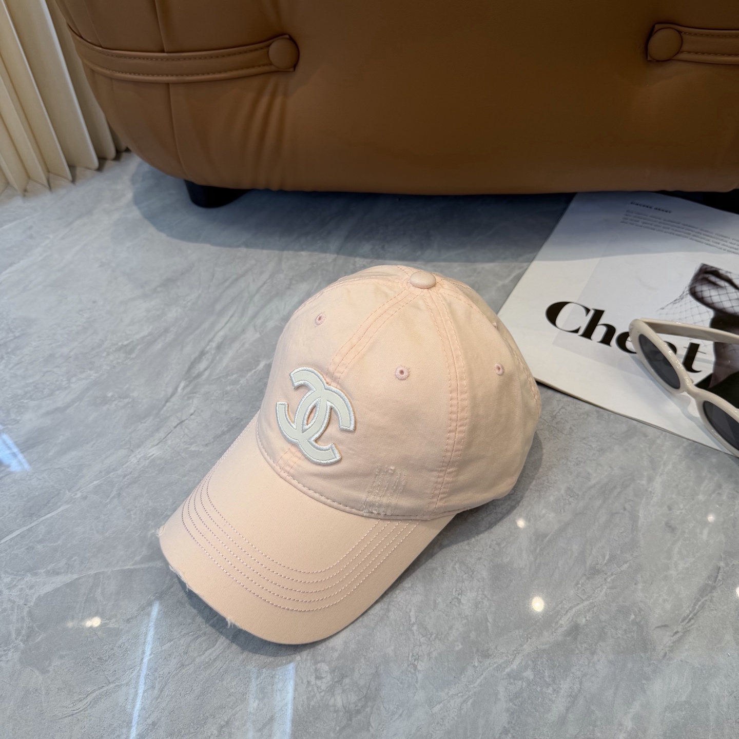 【CHANEL香奈儿】春夏新款简约小香logo棒球帽，新款出货，大牌款超好搭配，赶紧入手！