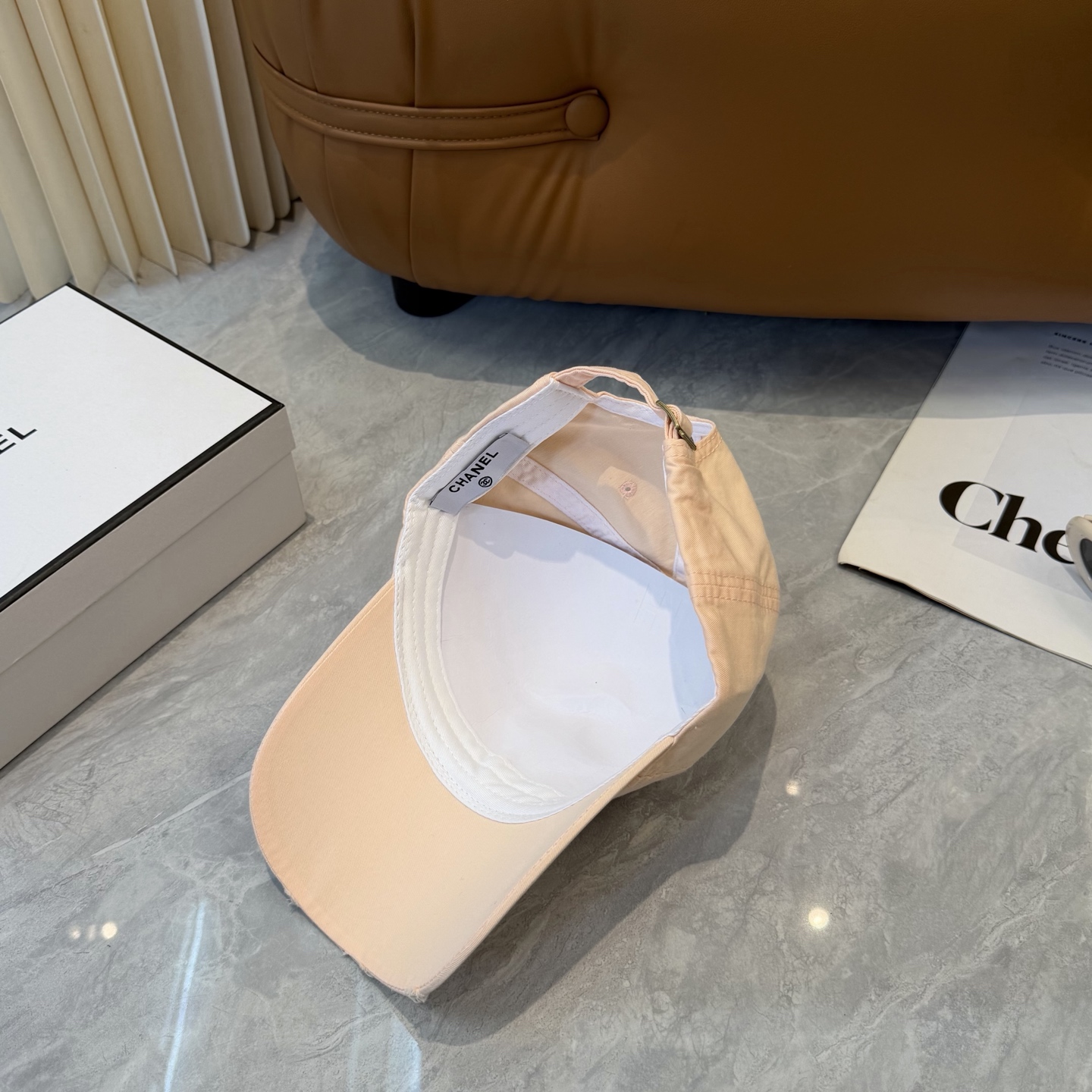 【CHANEL香奈儿】春夏新款简约小香logo棒球帽，新款出货，大牌款超好搭配，赶紧入手！