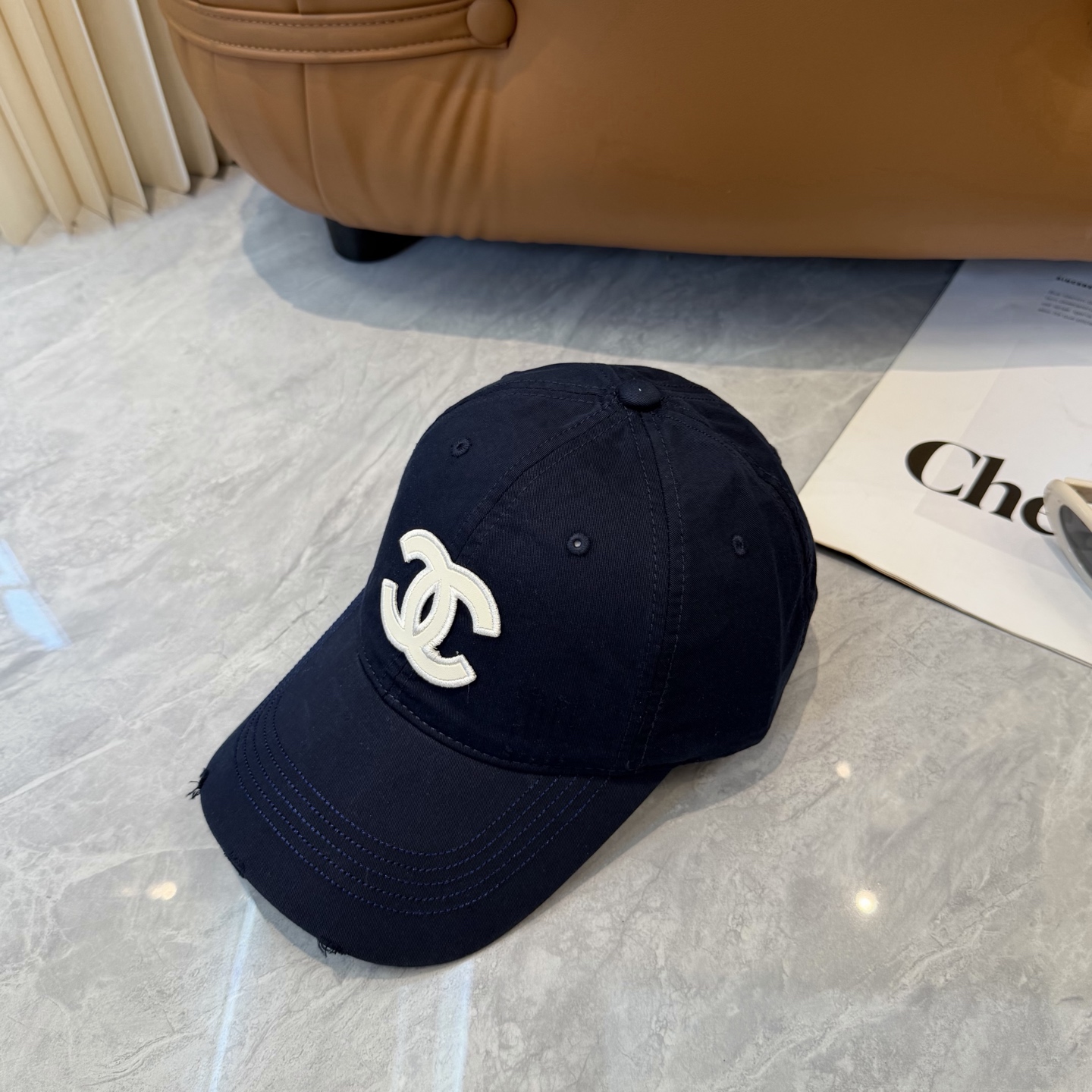 【CHANEL香奈儿】春夏新款简约小香logo棒球帽，新款出货，大牌款超好搭配，赶紧入手！