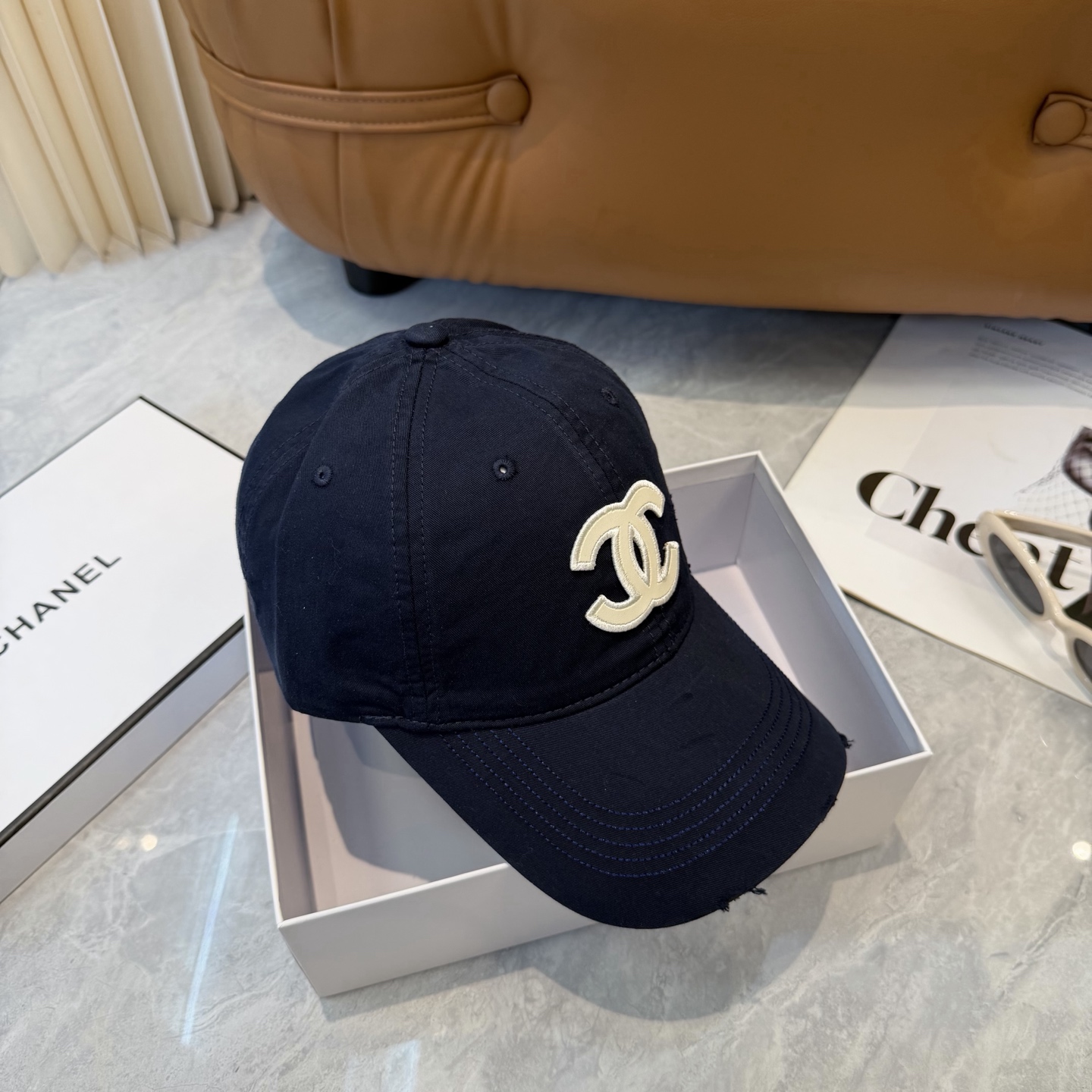 【CHANEL香奈儿】春夏新款简约小香logo棒球帽，新款出货，大牌款超好搭配，赶紧入手！