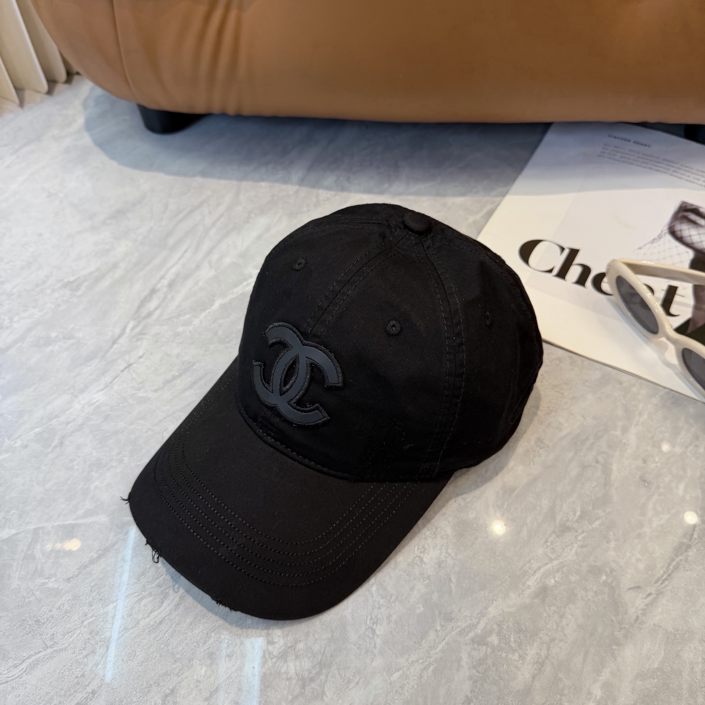 【CHANEL香奈儿】春夏新款简约小香logo棒球帽，新款出货，大牌款超好搭配，赶紧入手！