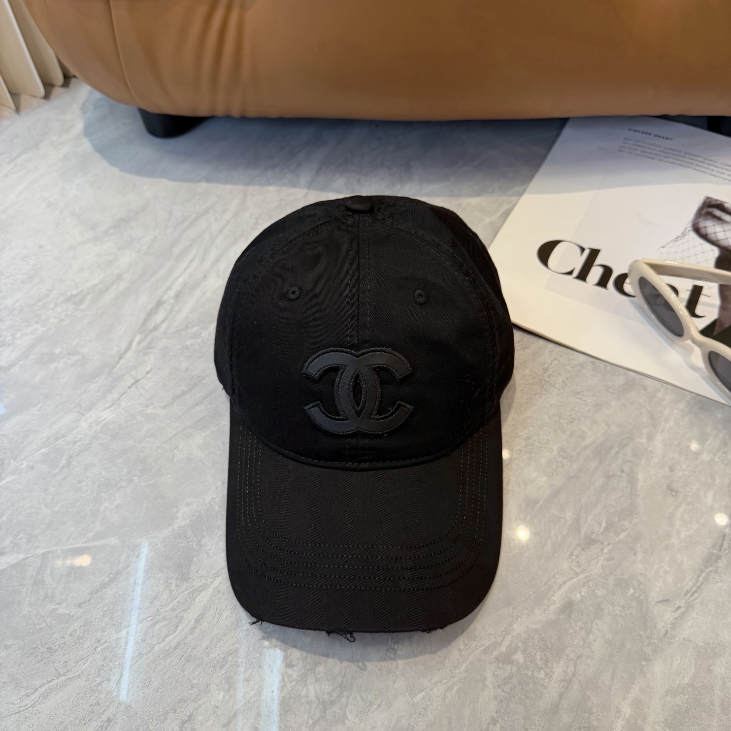 【CHANEL香奈儿】春夏新款简约小香logo棒球帽，新款出货，大牌款超好搭配，赶紧入手！
