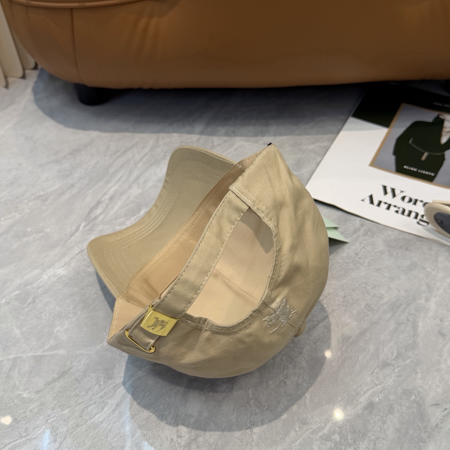 Burberry 款纯棉内里，完美版型， 品质，独家 摄，男女适用
