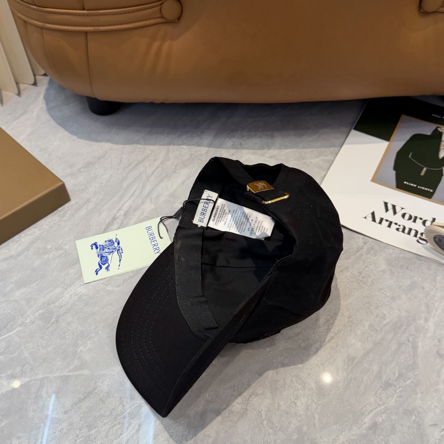 Burberry 款纯棉内里，完美版型， 品质，独家 摄，男女适用